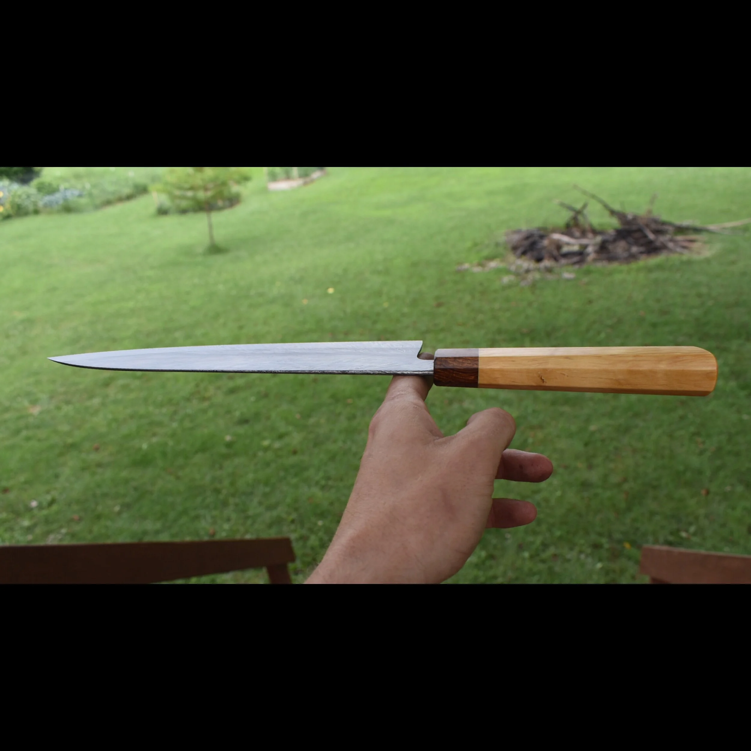 E1840947-C92F-477D-B0A4-888619C79656