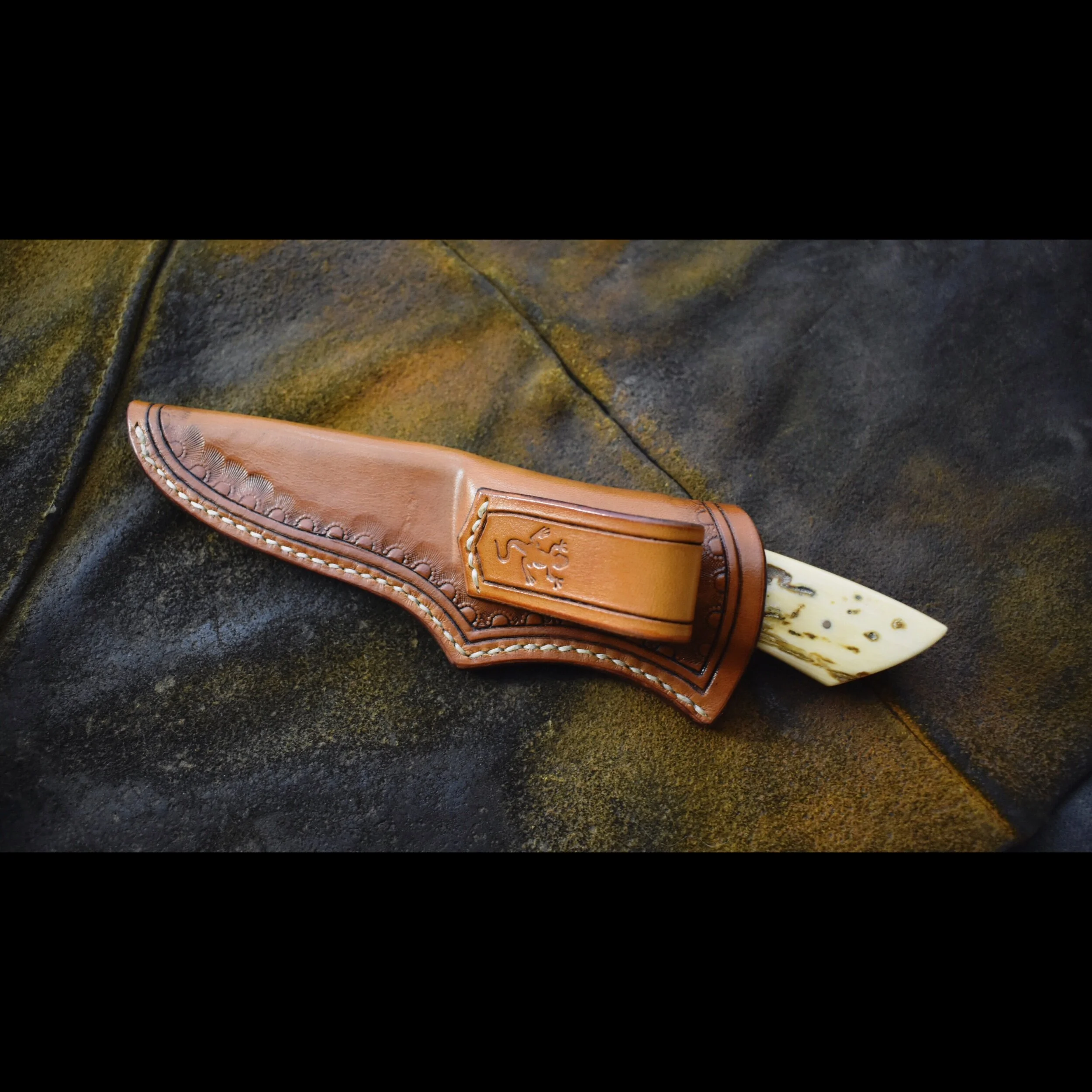 E7B0E320-68B8-4871-AB4B-BA90A2DF4BE1