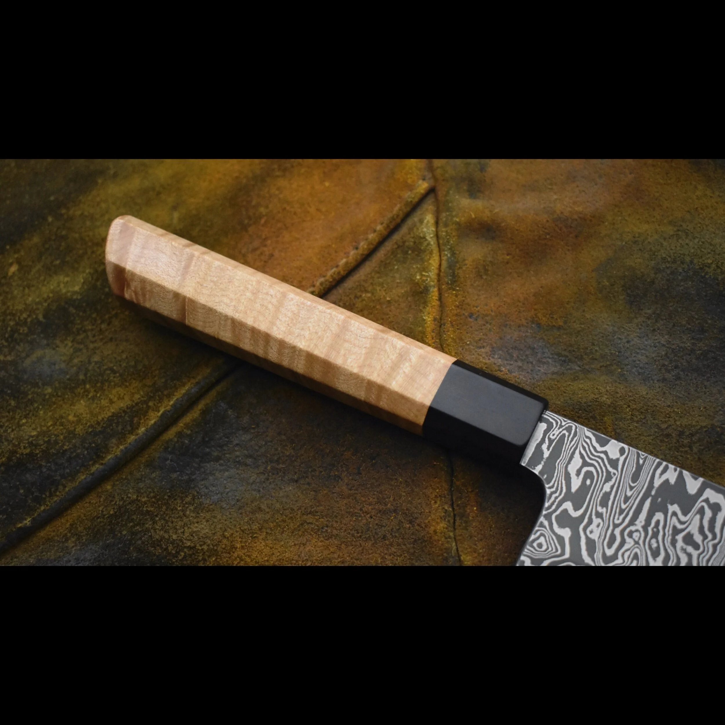 2C6C336E-A7B3-46BE-BA12-099F471EE07A