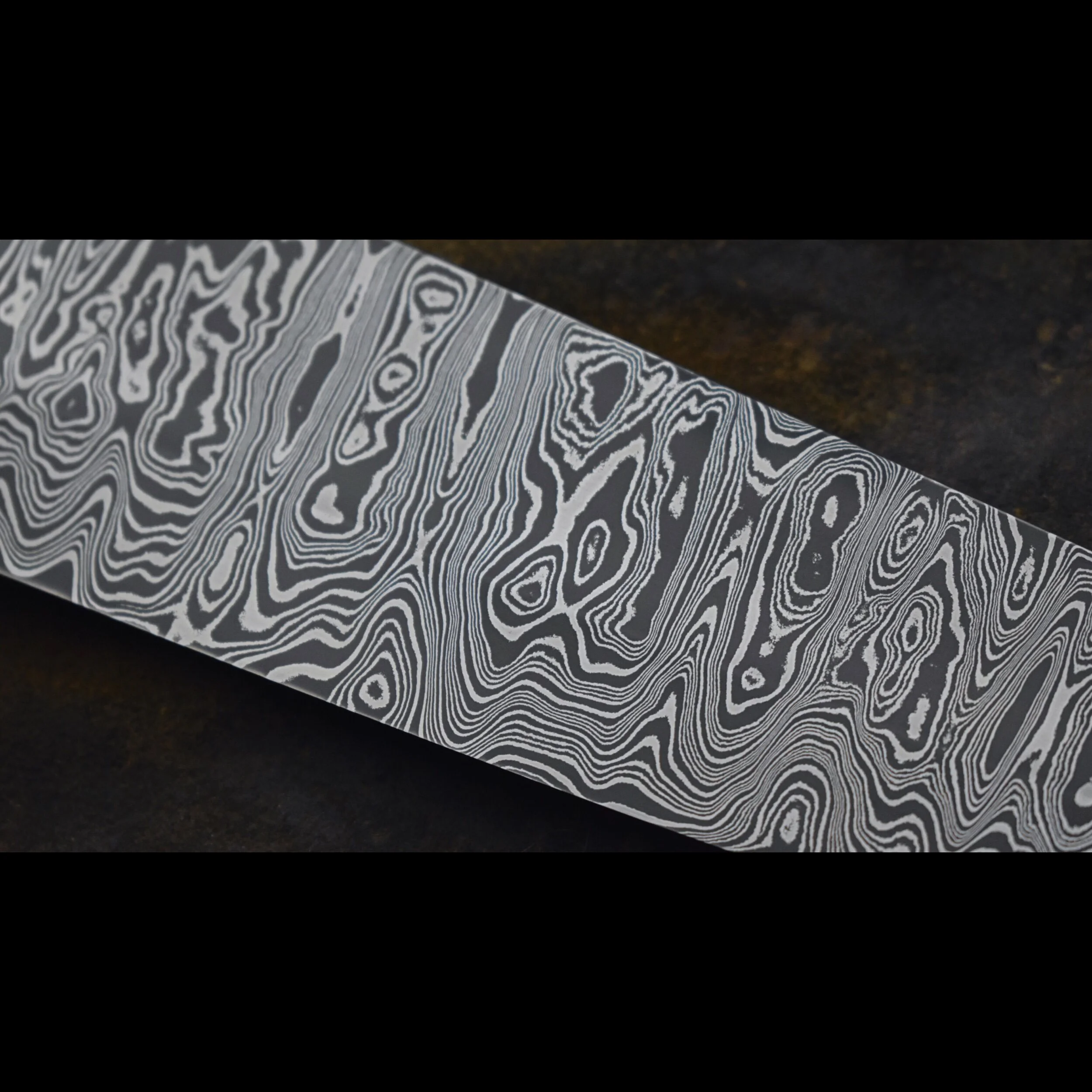 6498AD17-987C-4D72-AE8D-6EC02FDCE078