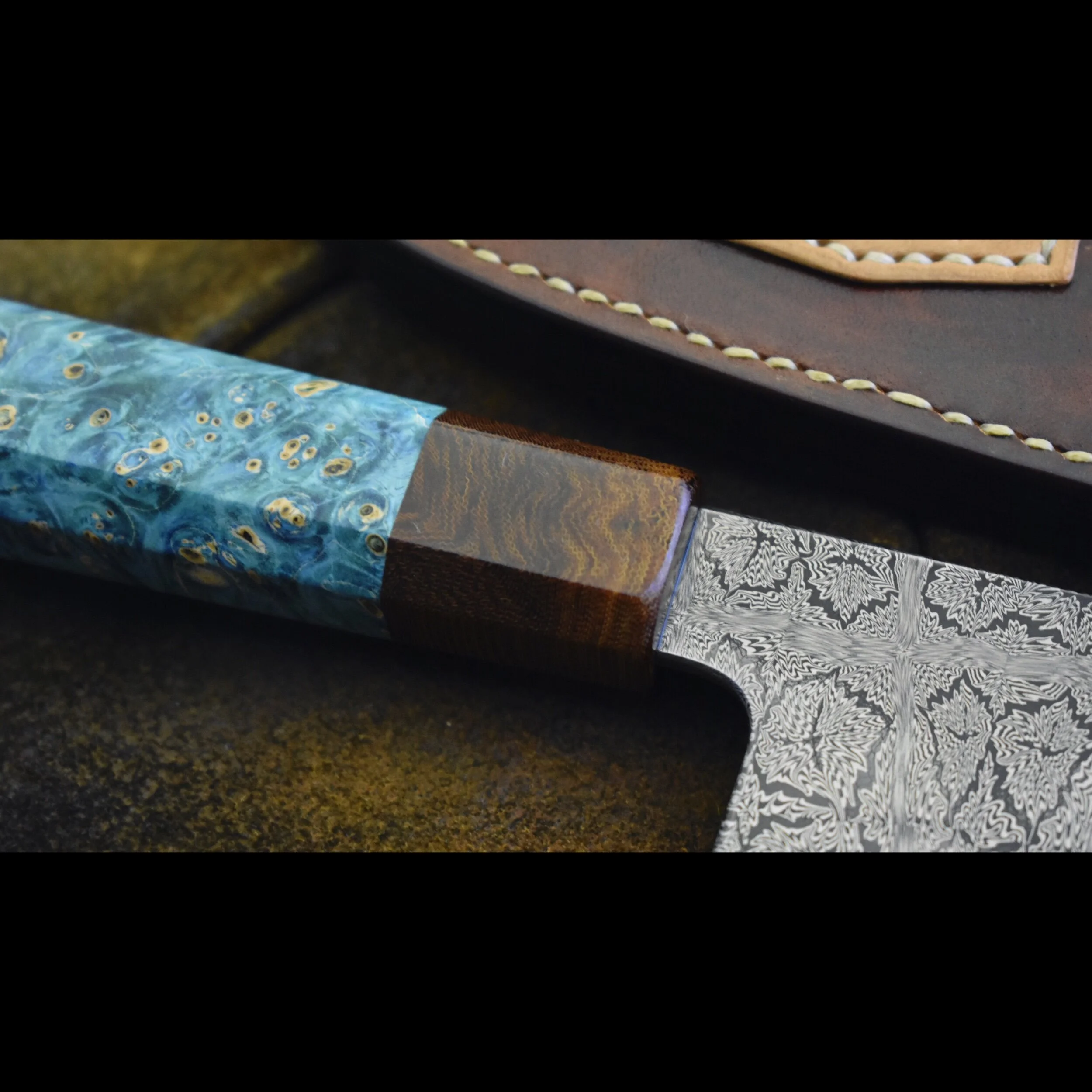 FE963D6F-0B8E-4D25-AAB9-0955A8C921BB