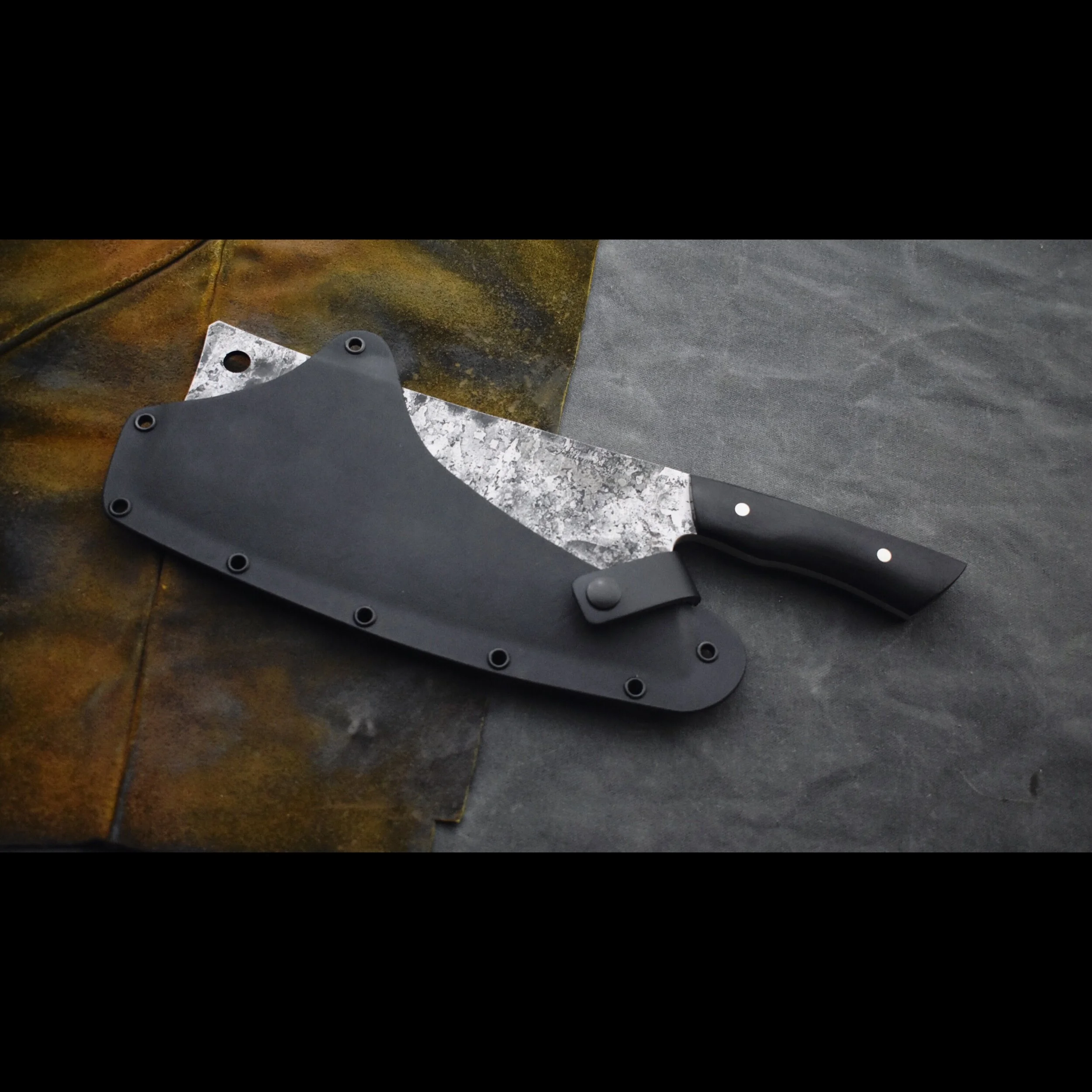 E6C7BF3A-26D6-4130-9F06-AD5ADCEC6A91