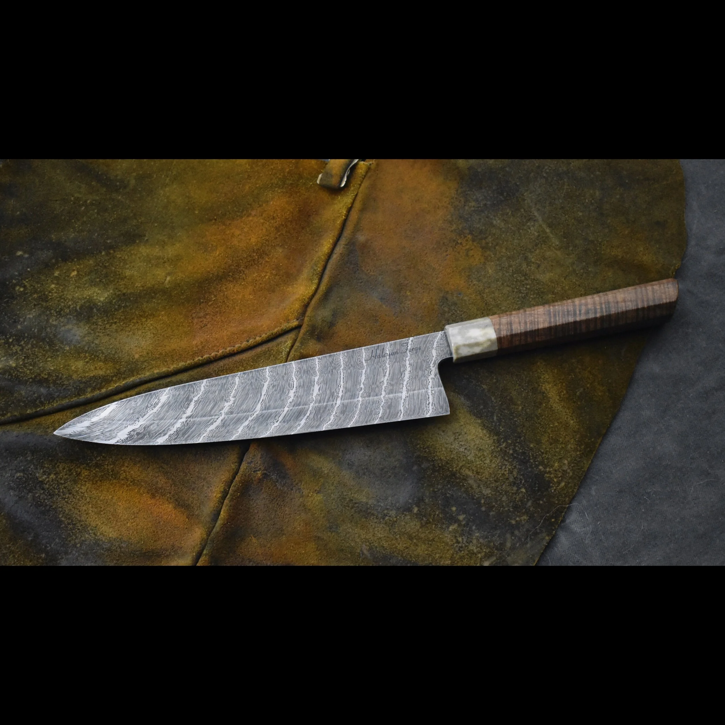 F7E1D550-9F98-44D1-AD09-C526B77C30FB