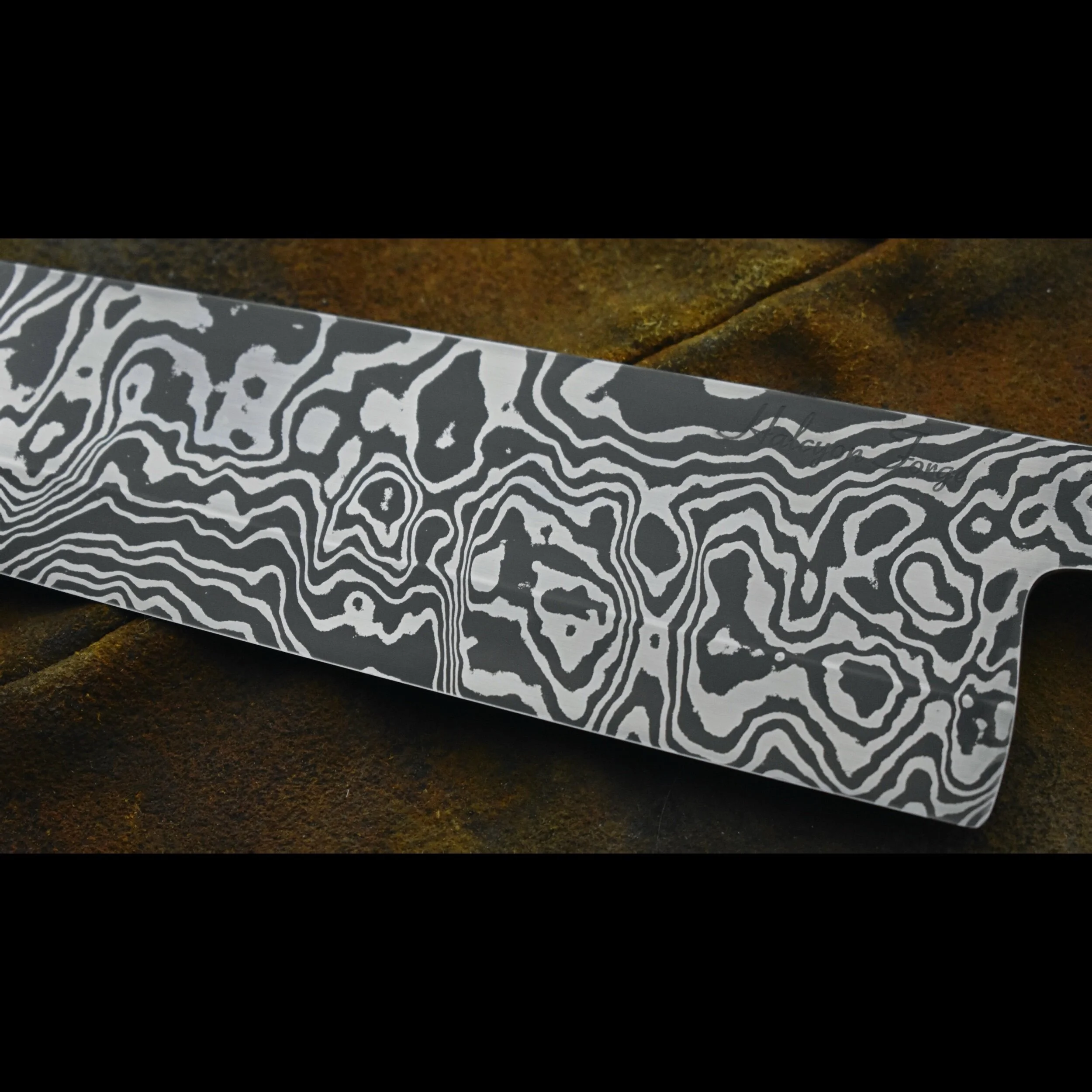 A2B86368-1803-4C3F-9DEC-116428CFE658