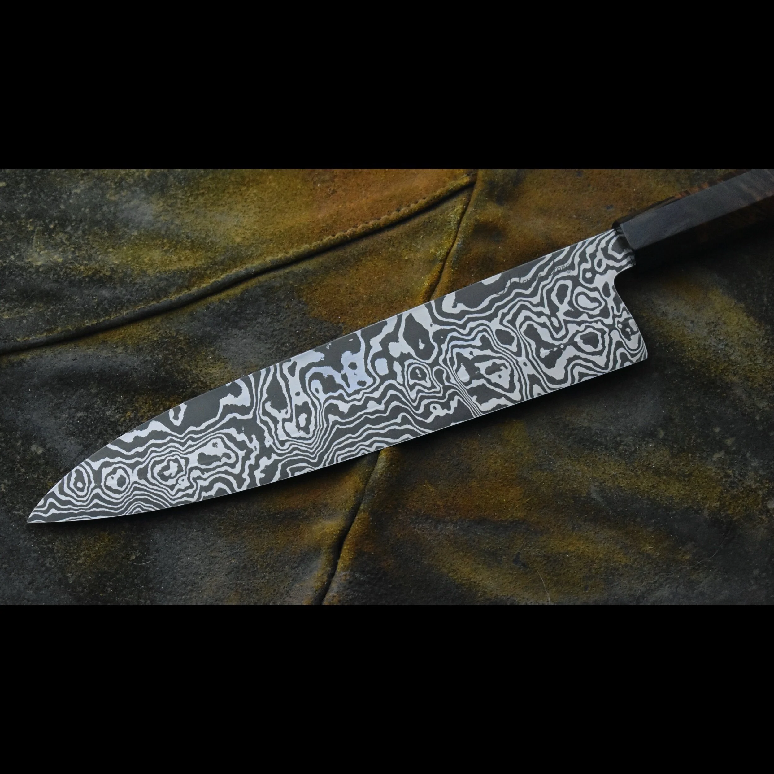 5106BF5F-BBB5-44DE-A099-95B8FBA836F3