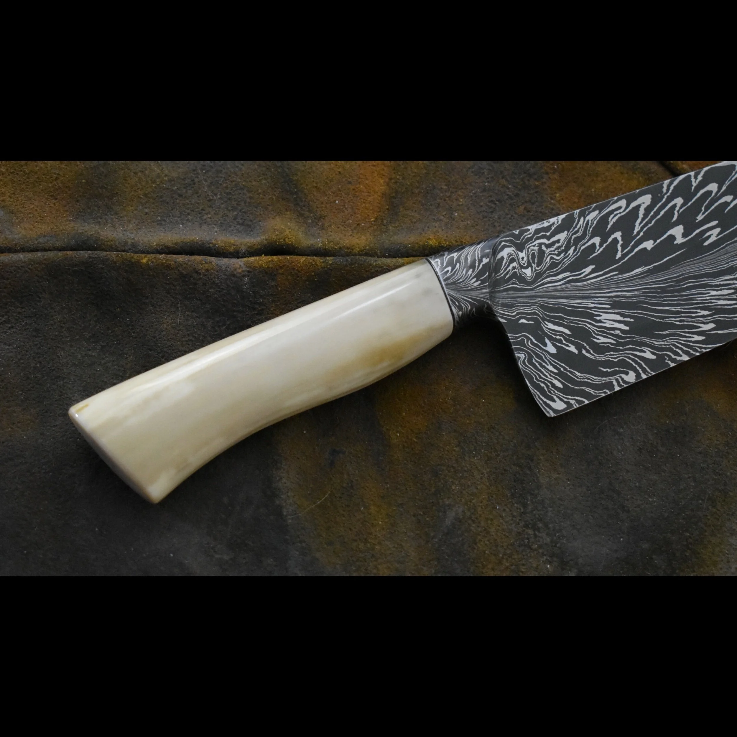 CF4640E6-4020-4118-94A0-AD2574DB23E1