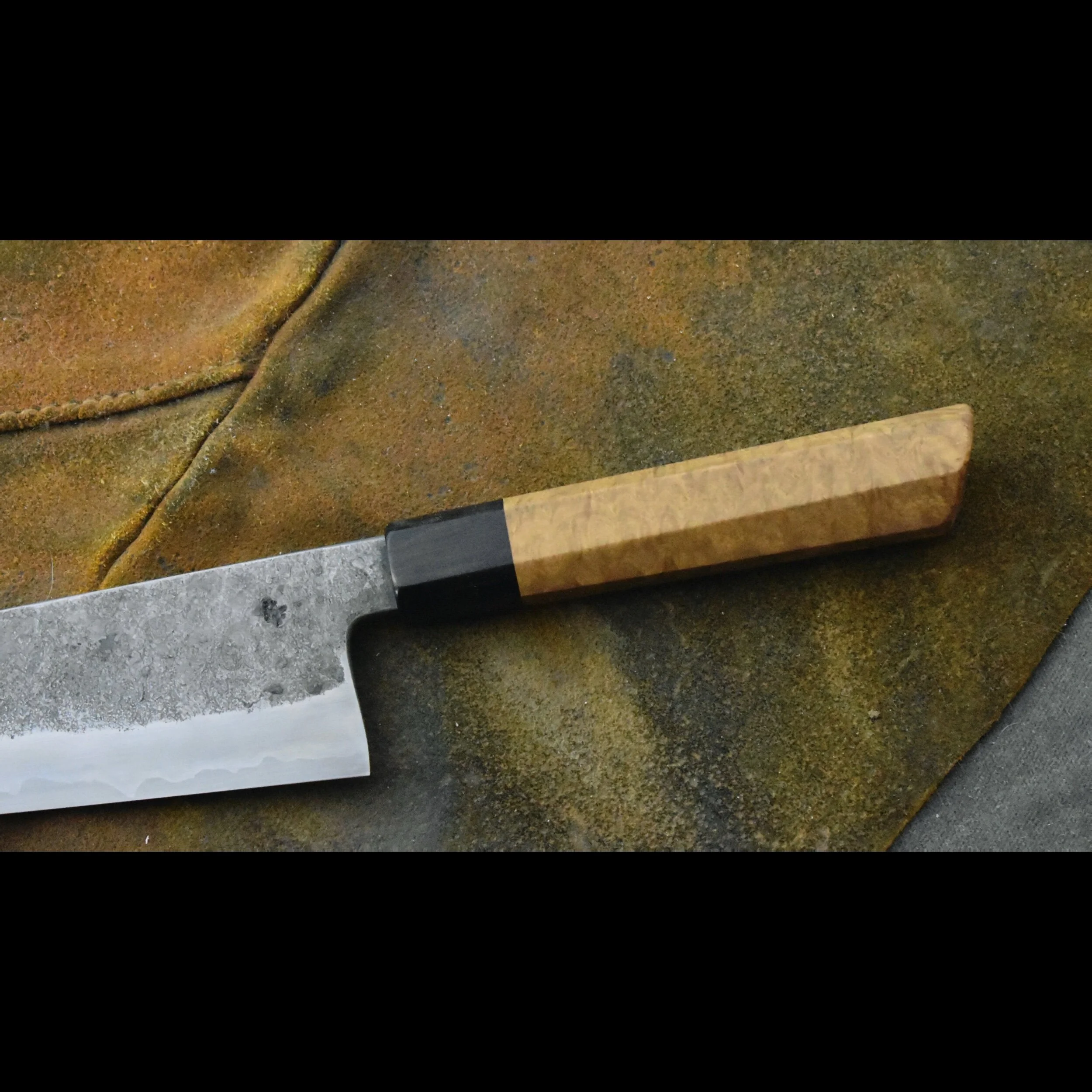 EC3182D8-45E1-4F2C-B90F-D8C8AB0618DB