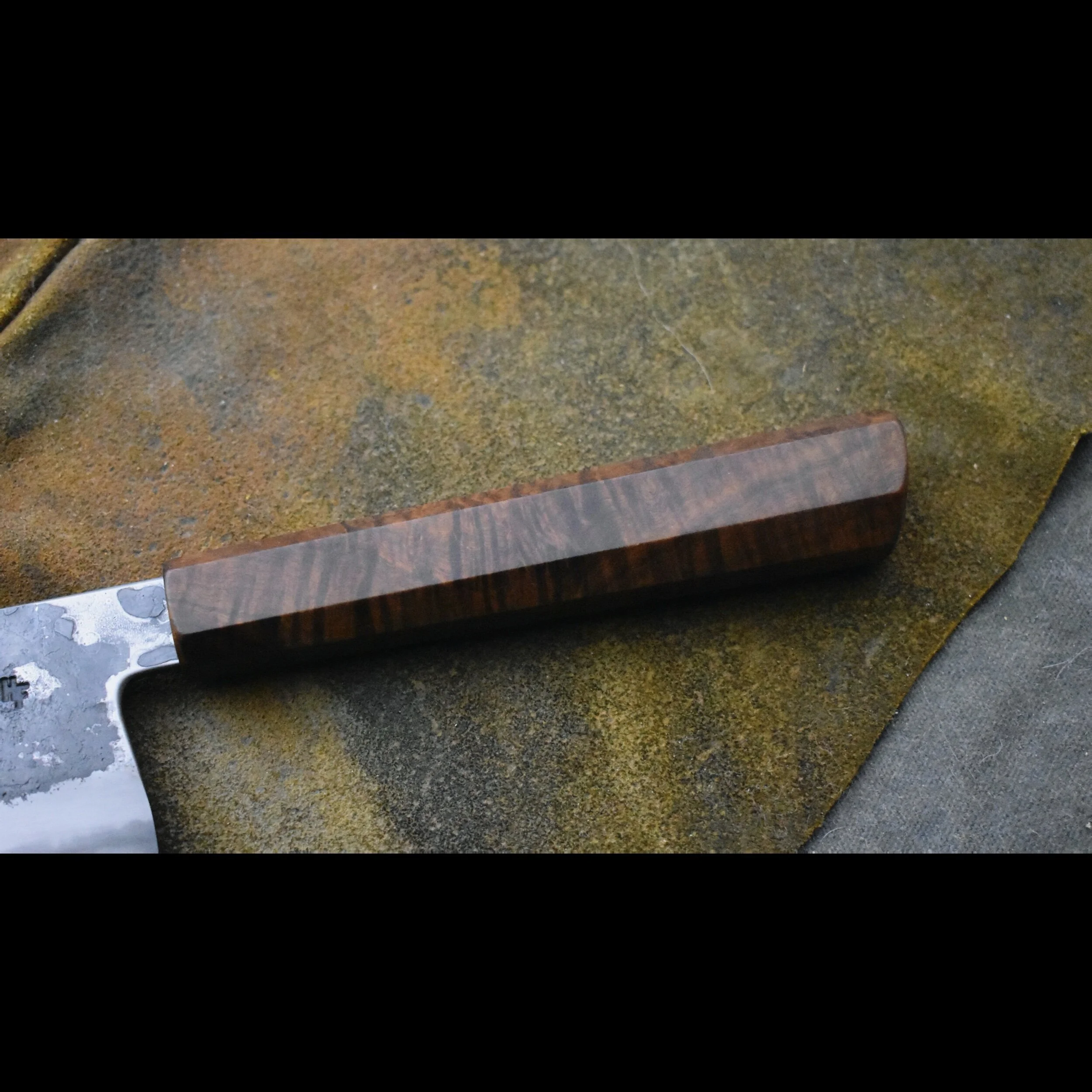 8C64D710-8997-43FE-A4A7-484F3EB3343D