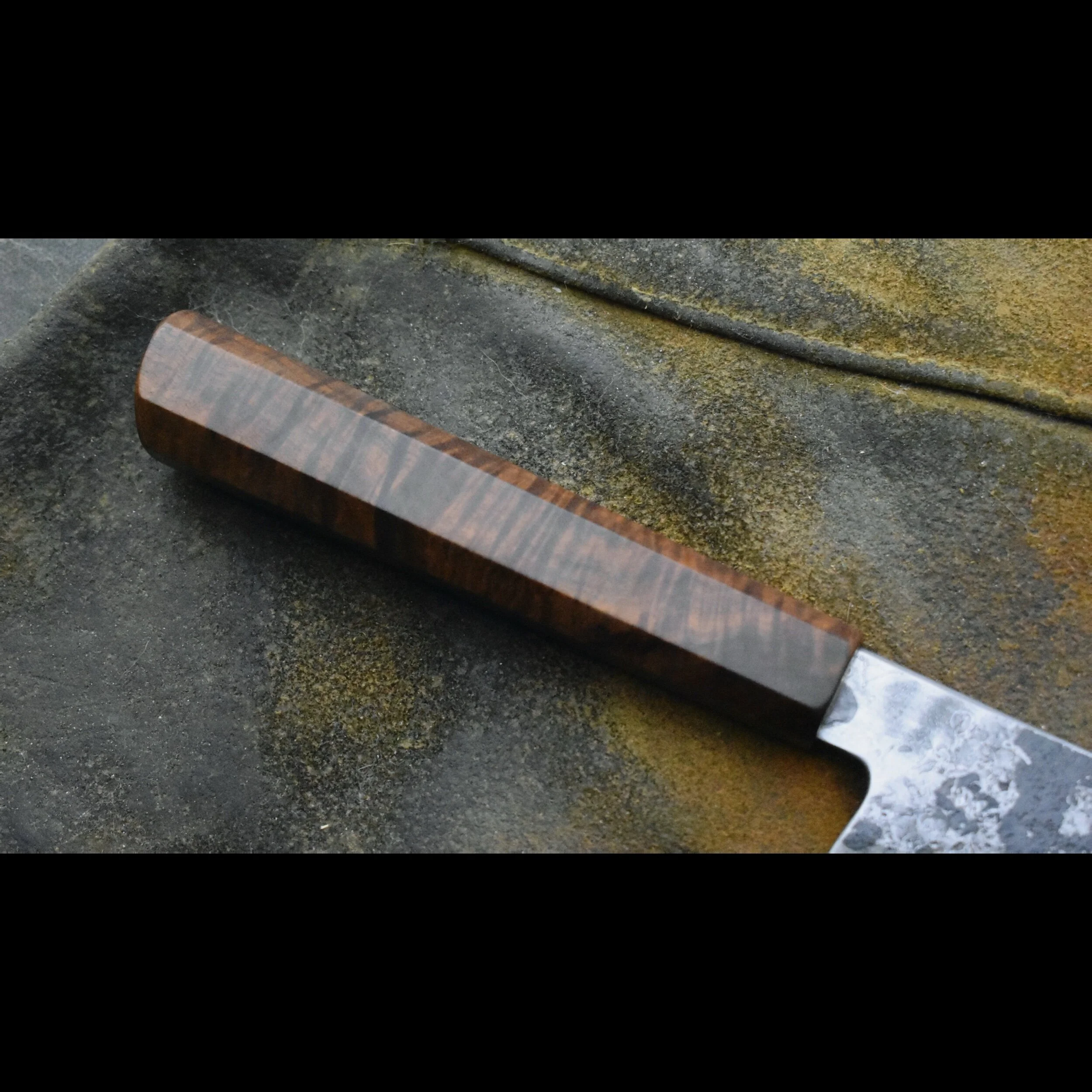 A5C34D75-0132-4396-B9E8-936CF52518F4