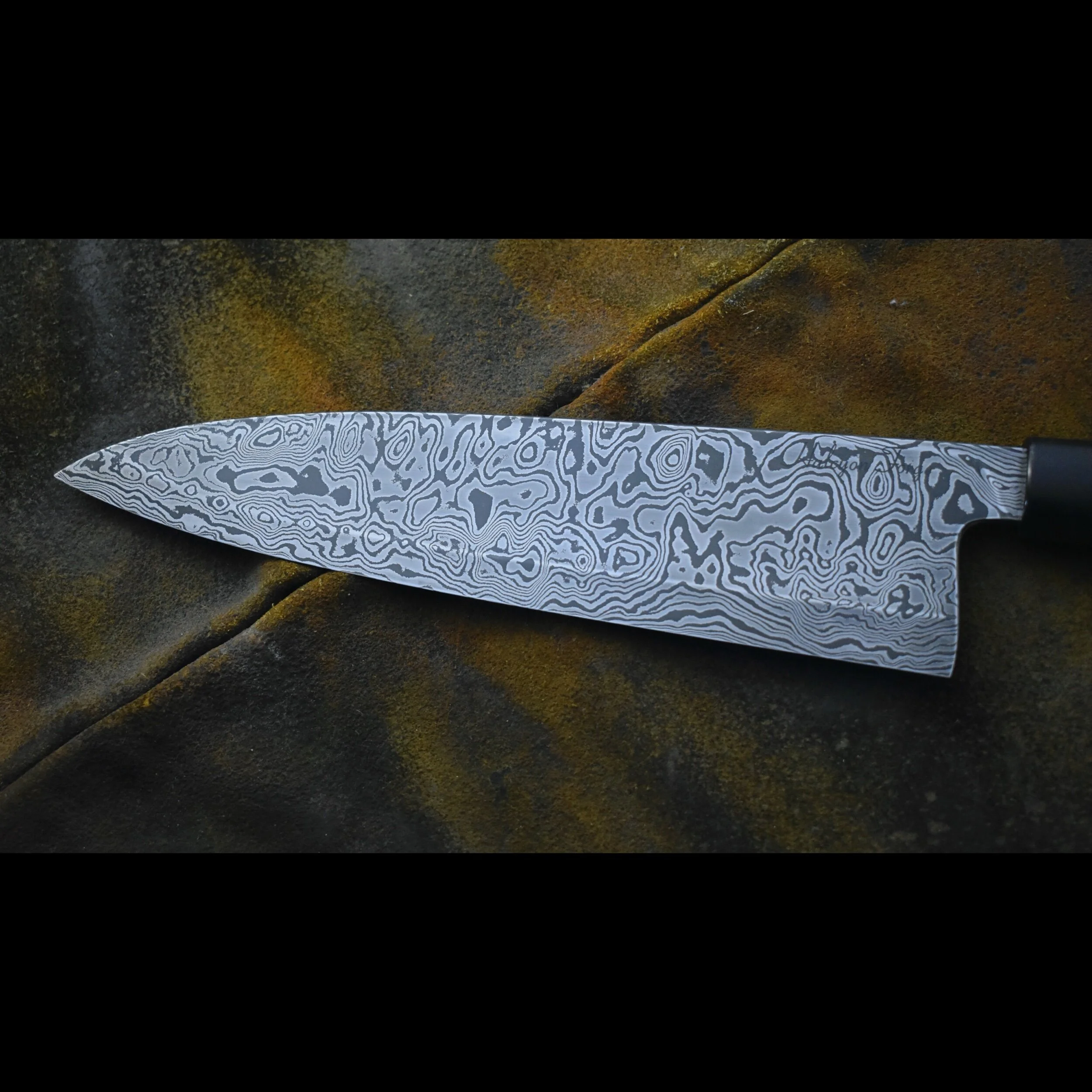 D42ACE02-2997-49D9-8CA8-68F70E85D52B