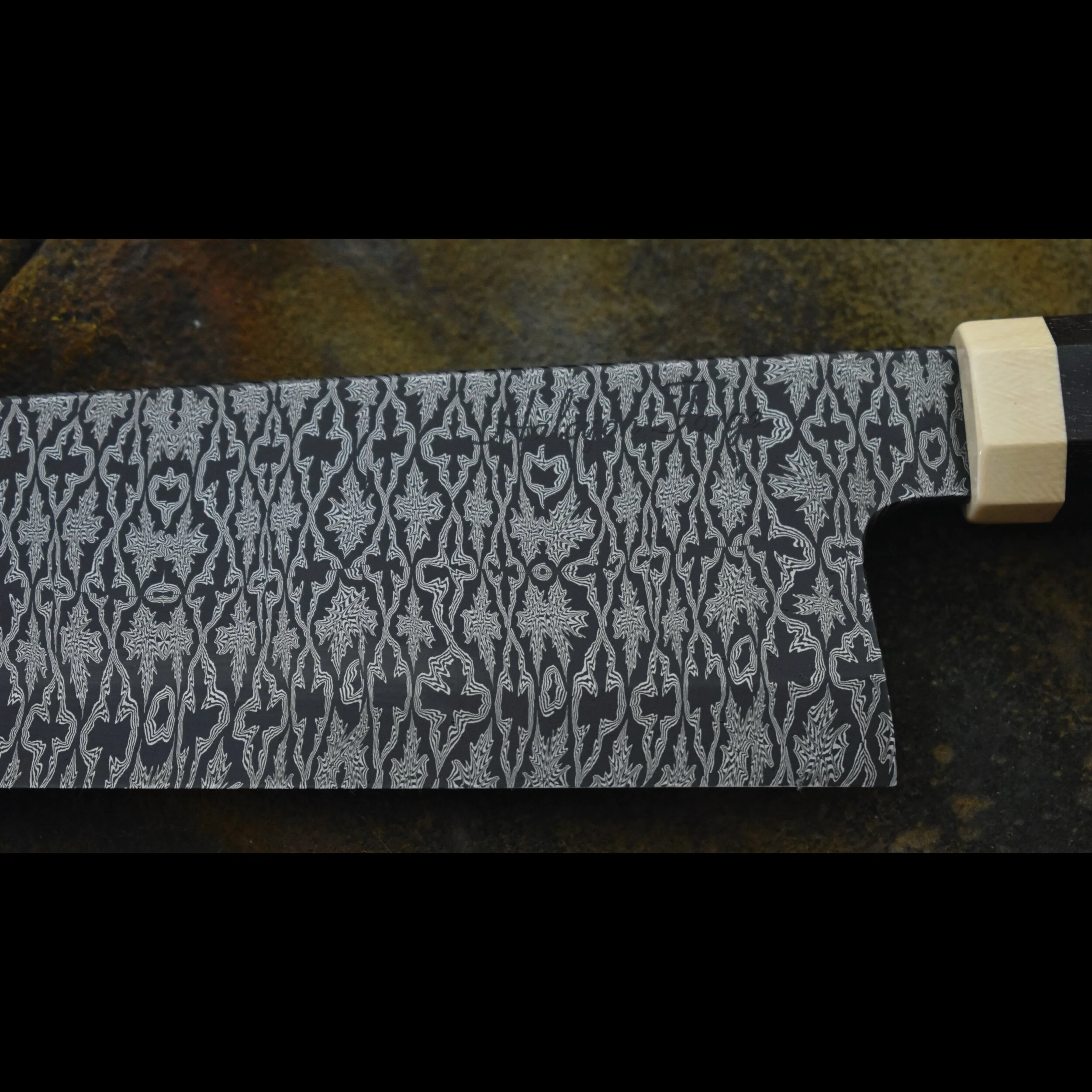 0A64222B-CC2C-46B4-99F9-8B25B047D188