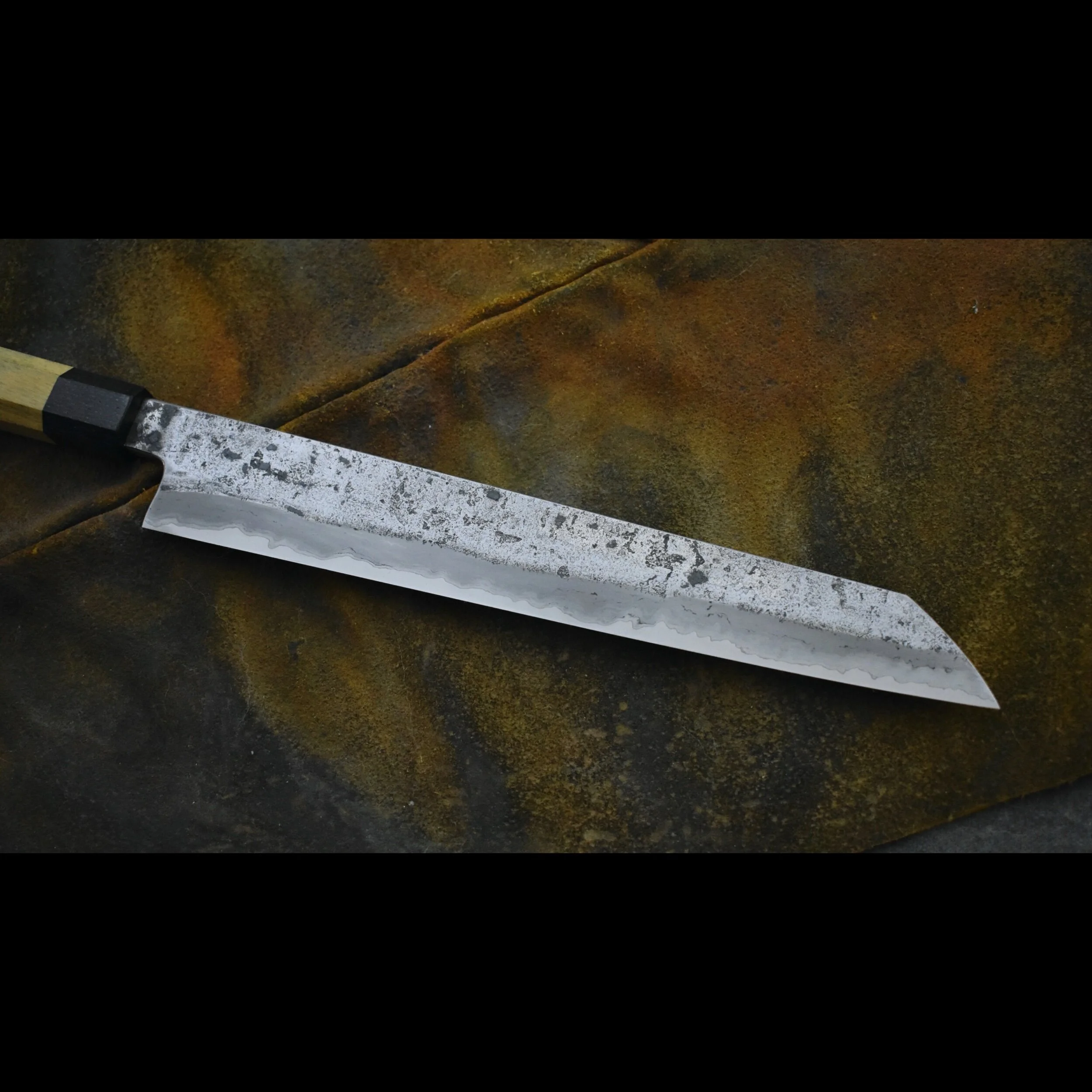 689F99C5-2CFF-4118-9E2E-C75FA107A5D5