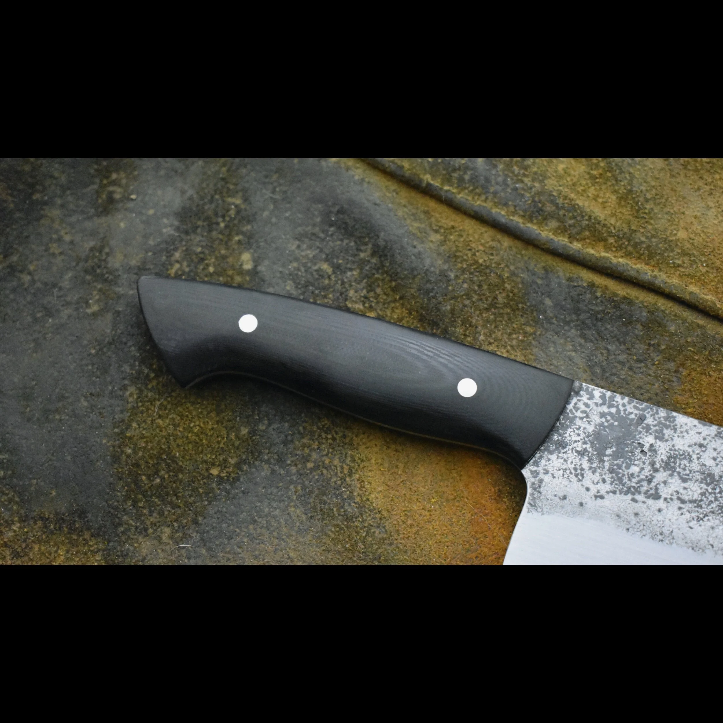 6C8C9A61-705D-412A-ACA0-20BE2DD9D04B