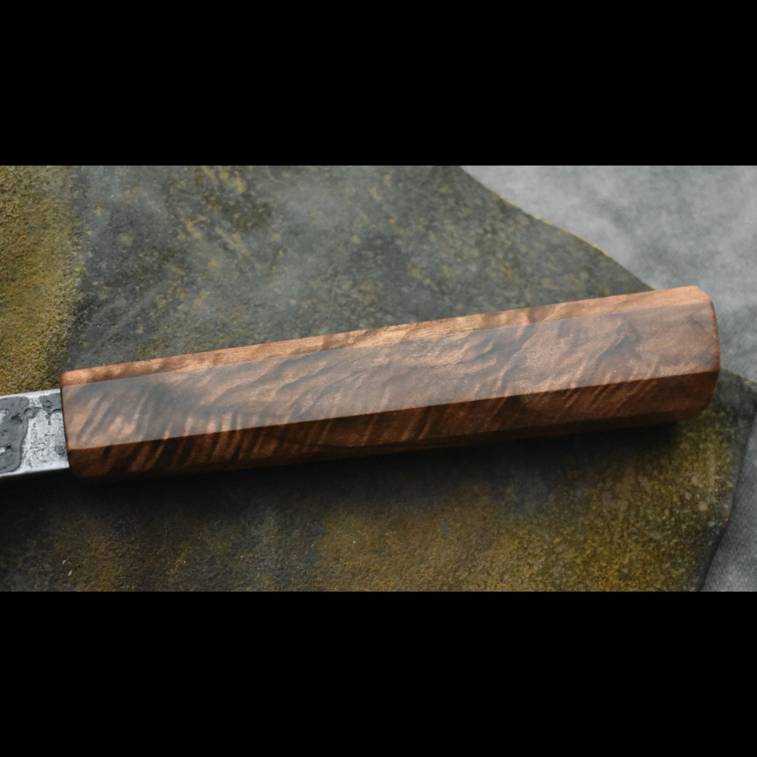 DBA933A9-8783-46B0-ACFE-A721CA1FF46B