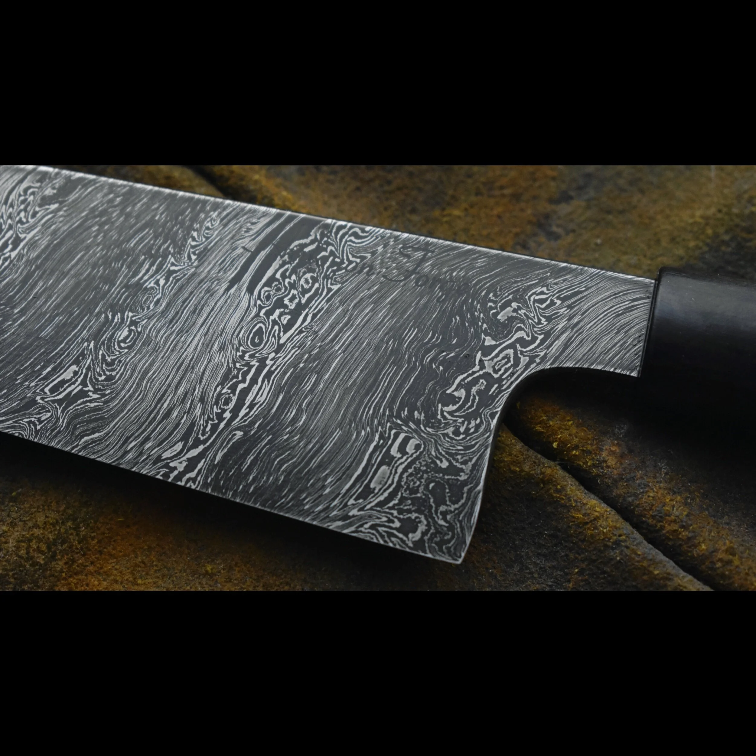 9A0CD57F-04D2-409E-A362-72E65ECB3D9E