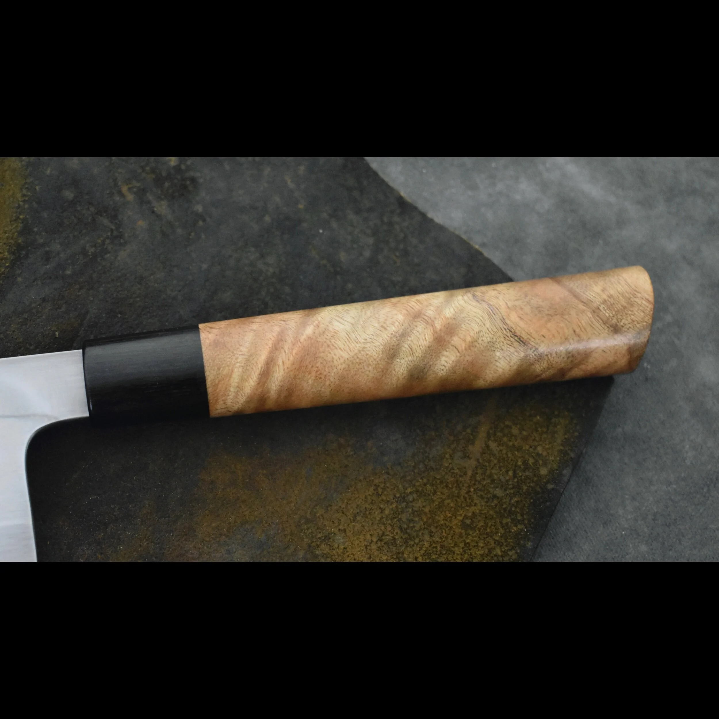 854D8EB7-41D5-4480-94F4-56A9C68E0065