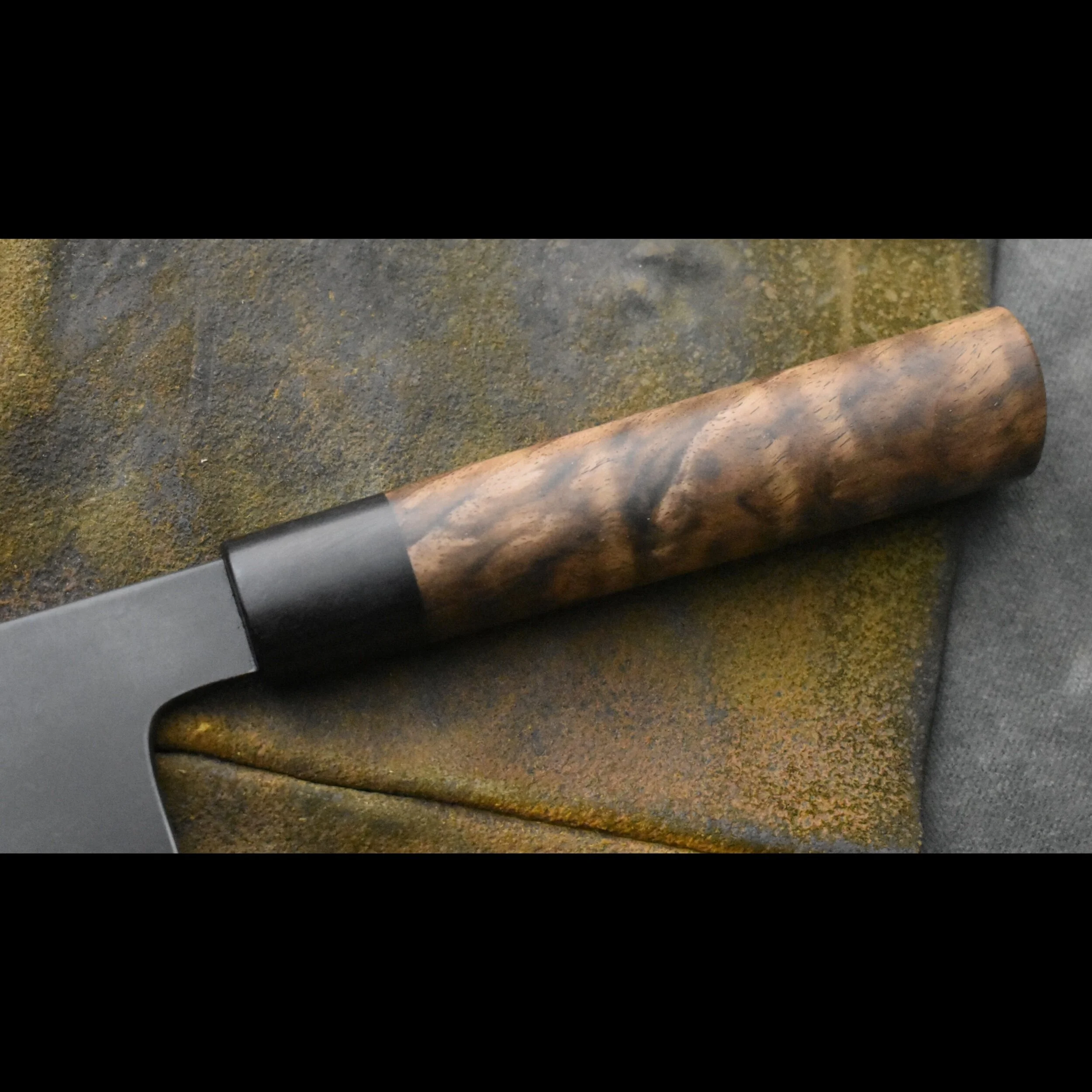 A73A9E1C-14C2-4F28-BBBB-76519EF30B6D