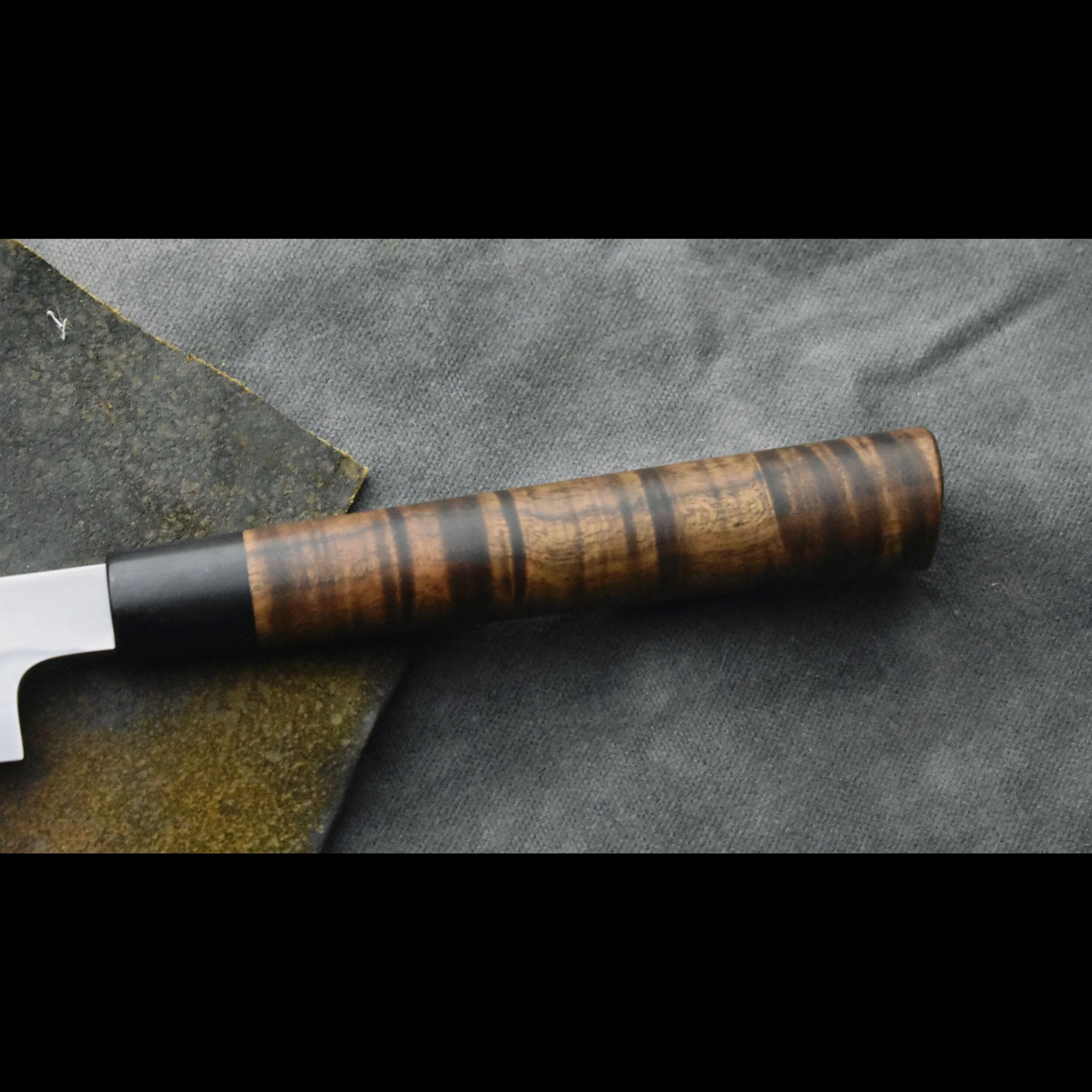 B4949BCA-4B86-4044-BF6E-71740F0C97B6