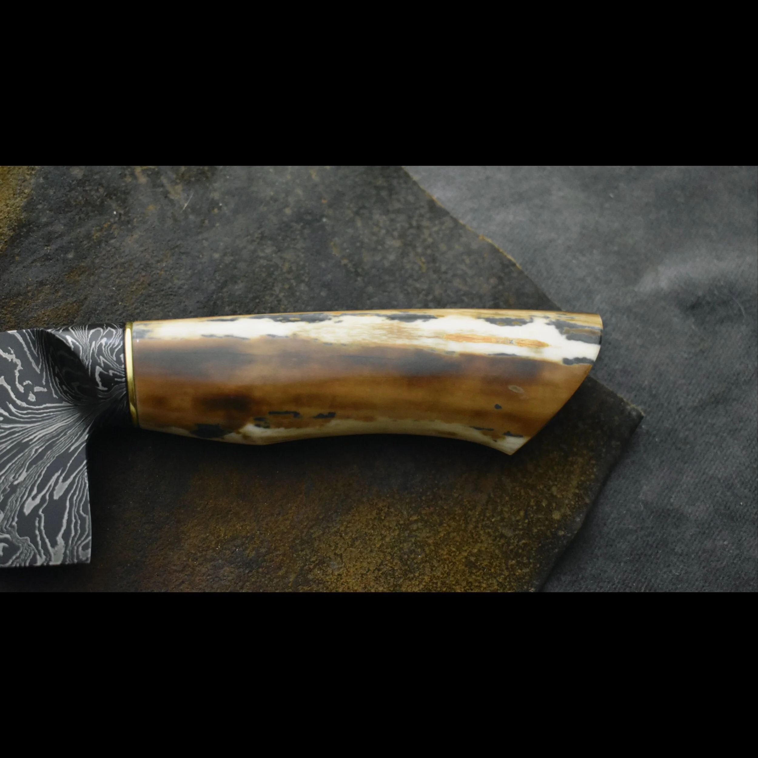 C7266B4A-7A01-403F-A6B8-B0EF9896A413