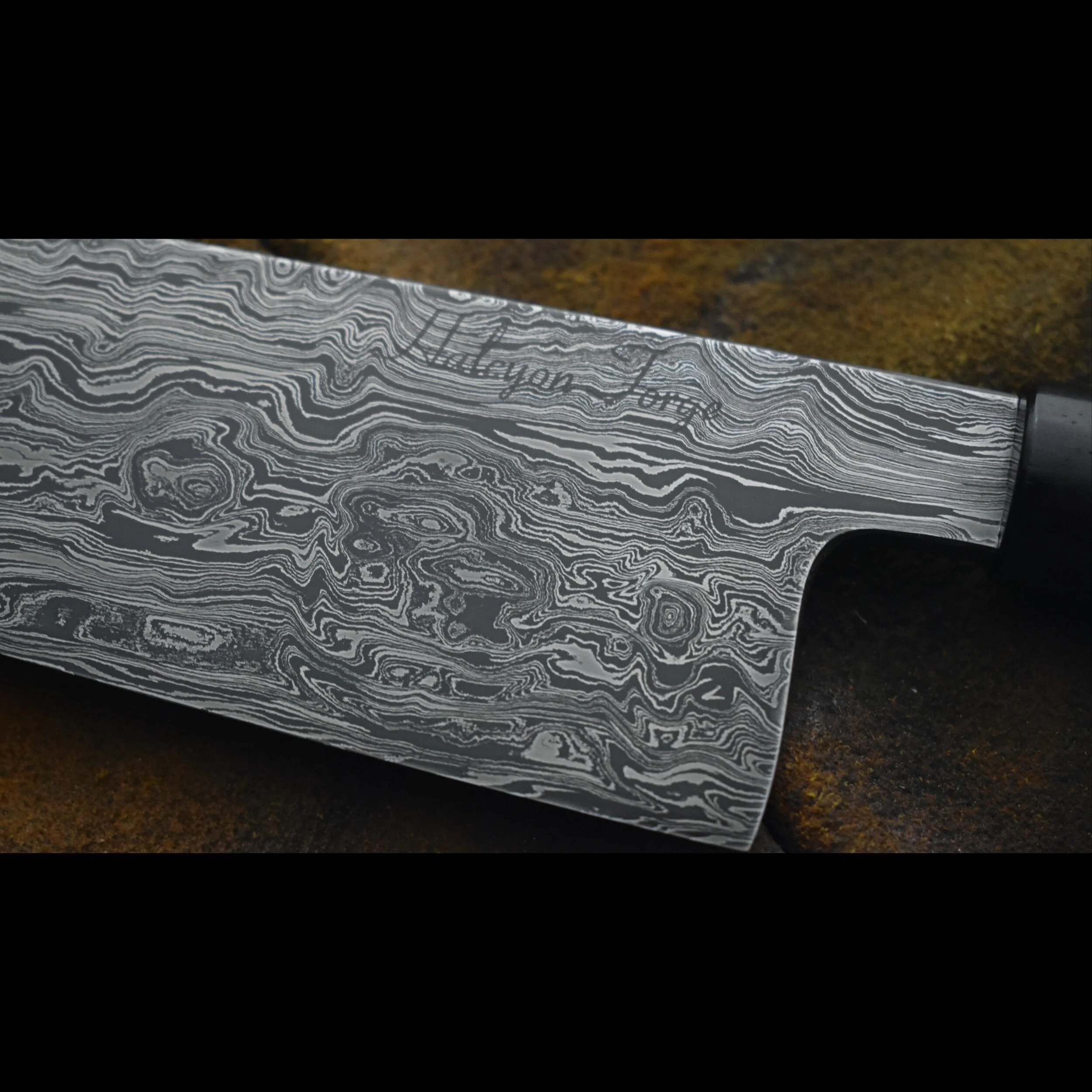 5C8F81A5-80CE-42F9-8D10-49F96D01BC19