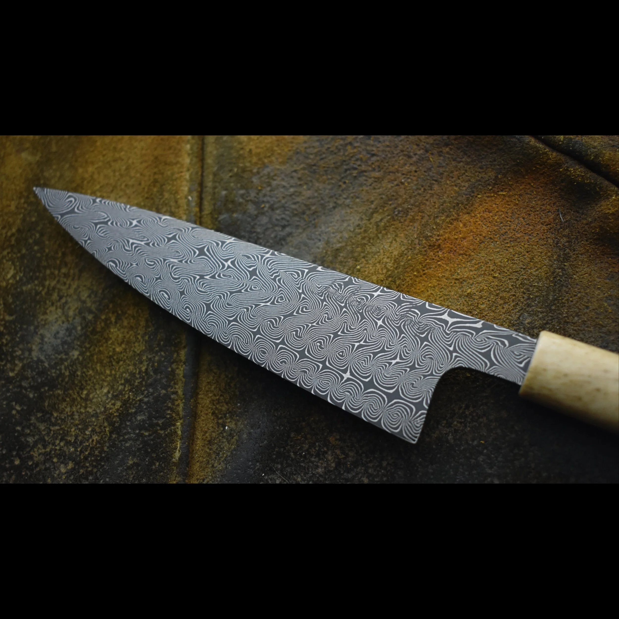 54ACC0C2-BB85-4A88-80C2-9A449DFDFFFE