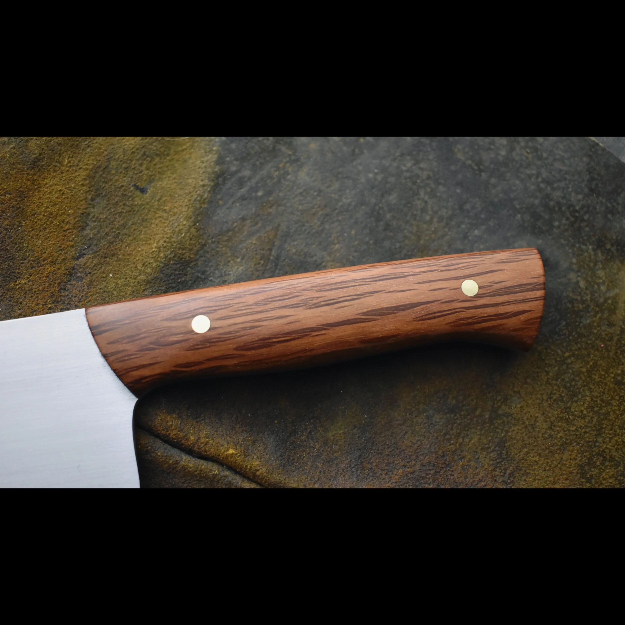 13306E47-565F-4AF7-8ED5-6130222E6ABE