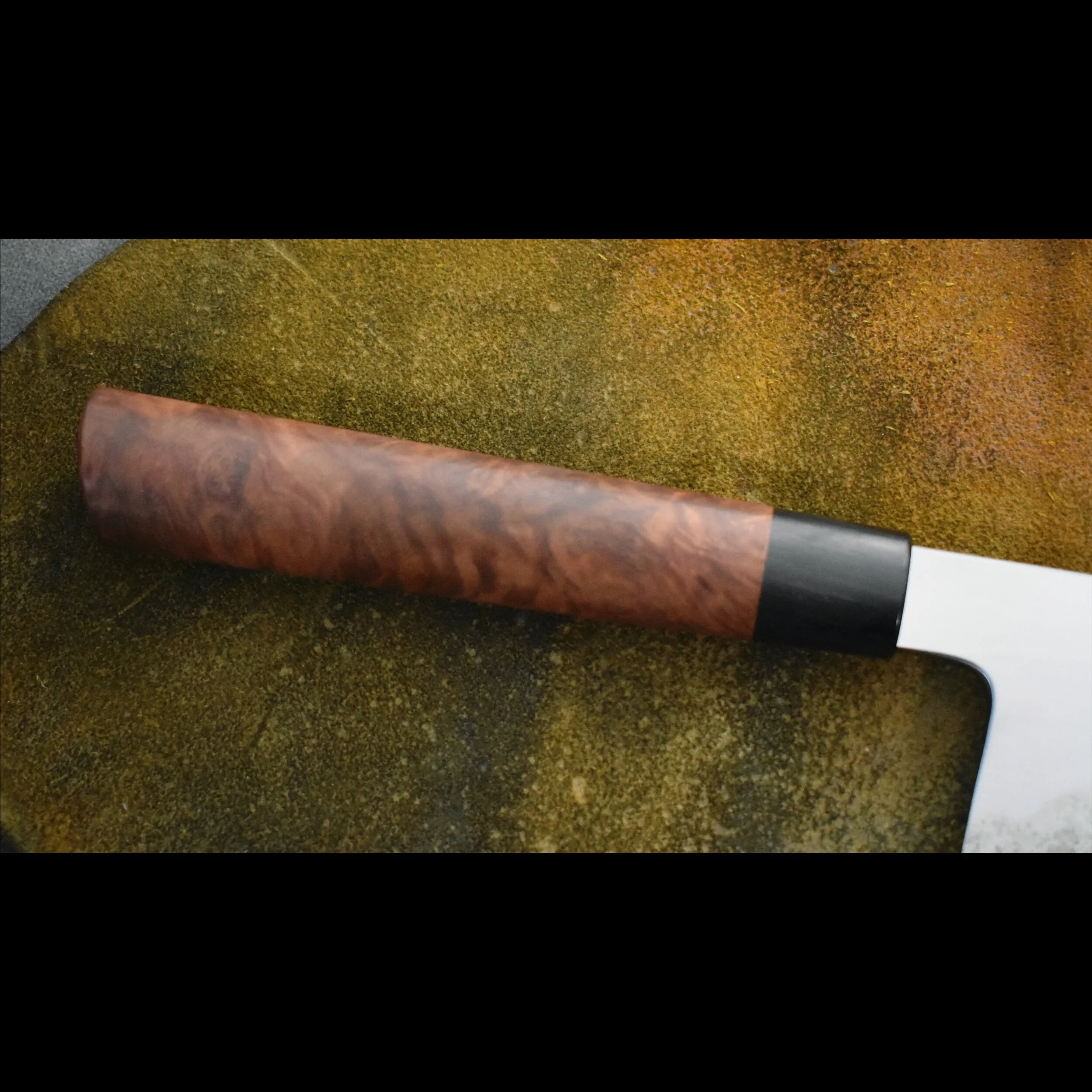 E6A15905-15B4-4F4C-AABA-E290C32E50B4