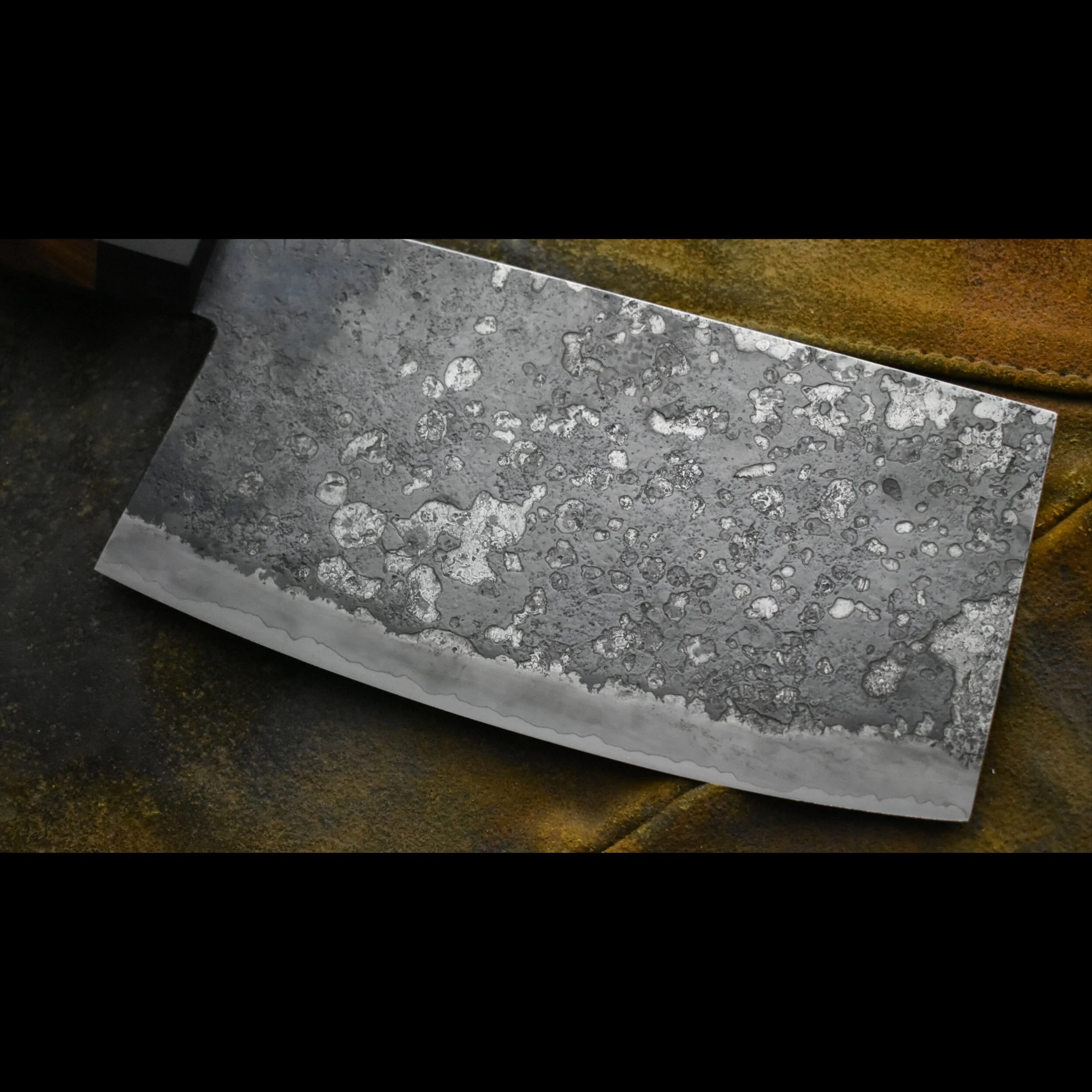 826FF18C-47E7-40DF-9398-E9BE977025F6