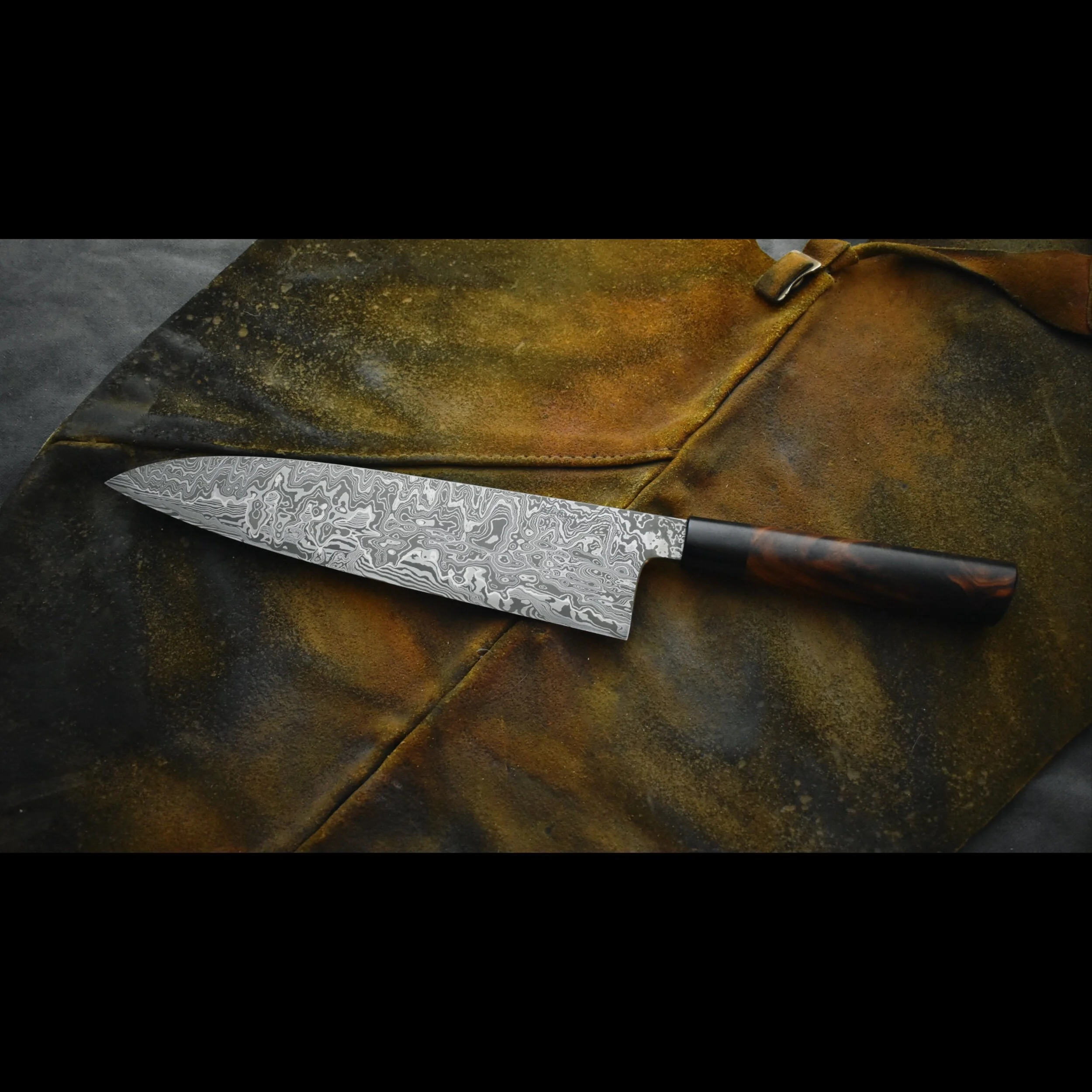 EC2E0BCA-8810-41AD-AB68-1B20A26D1B20