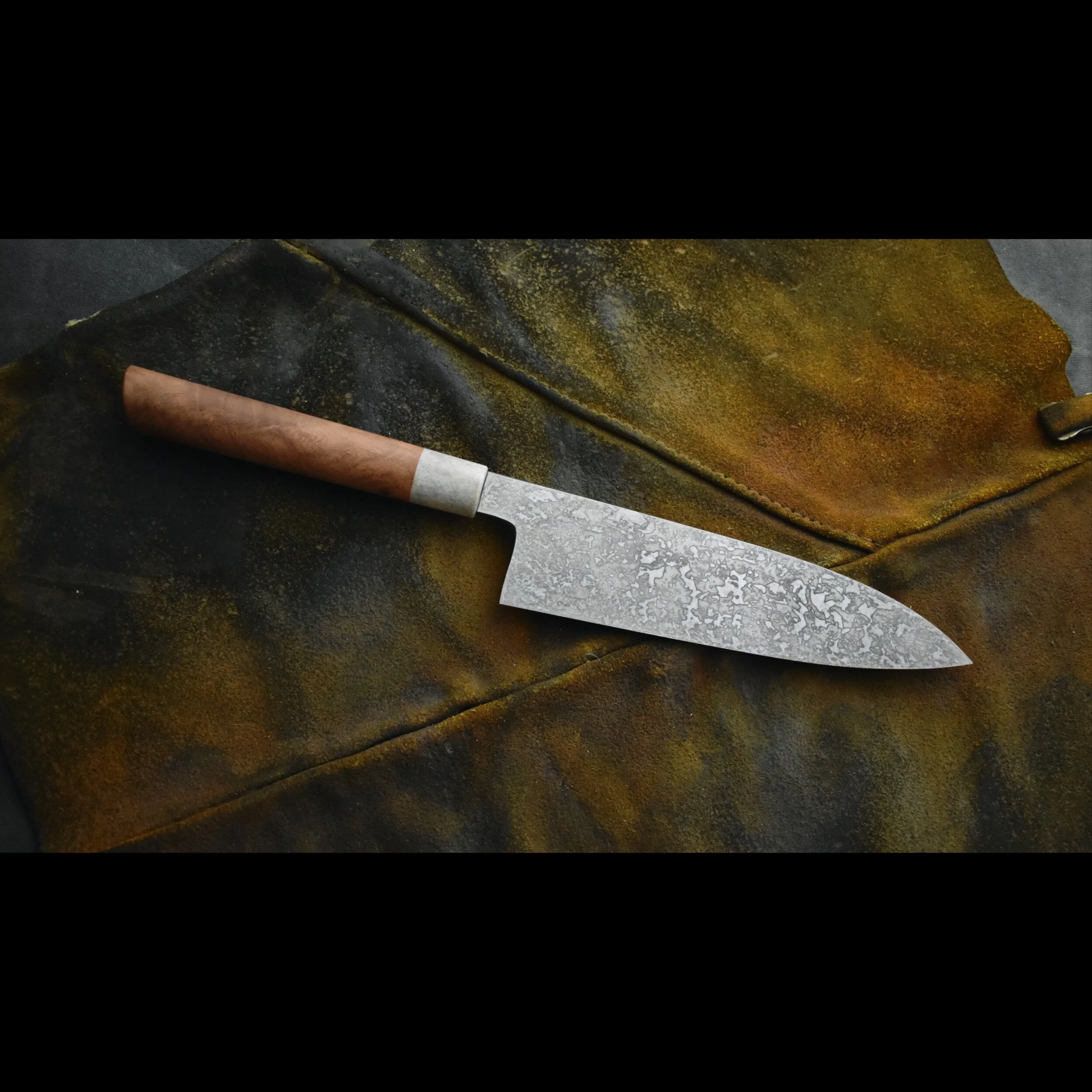 DBE15B01-4AF5-4F9A-A0BB-A377D86F2BAE