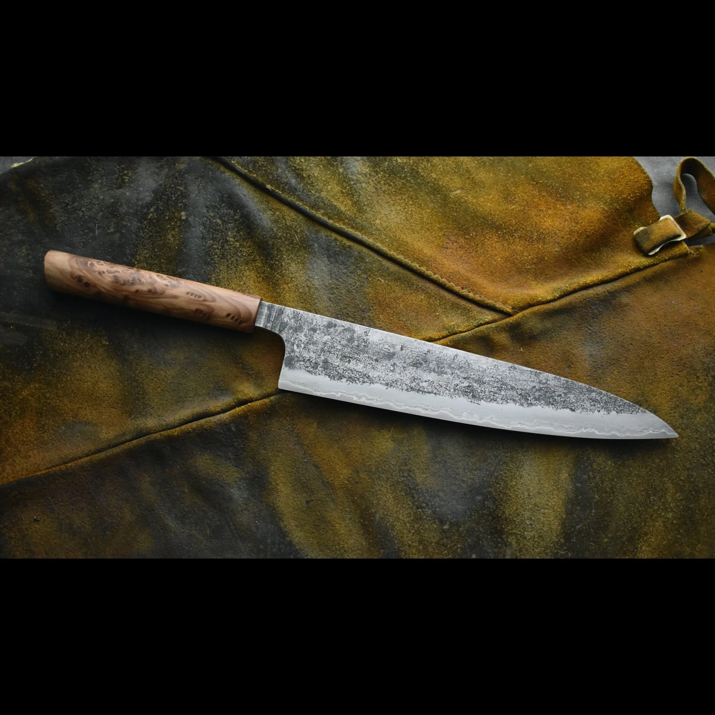 0B7A0F1A-7272-4ED5-819E-248BFE2771CB