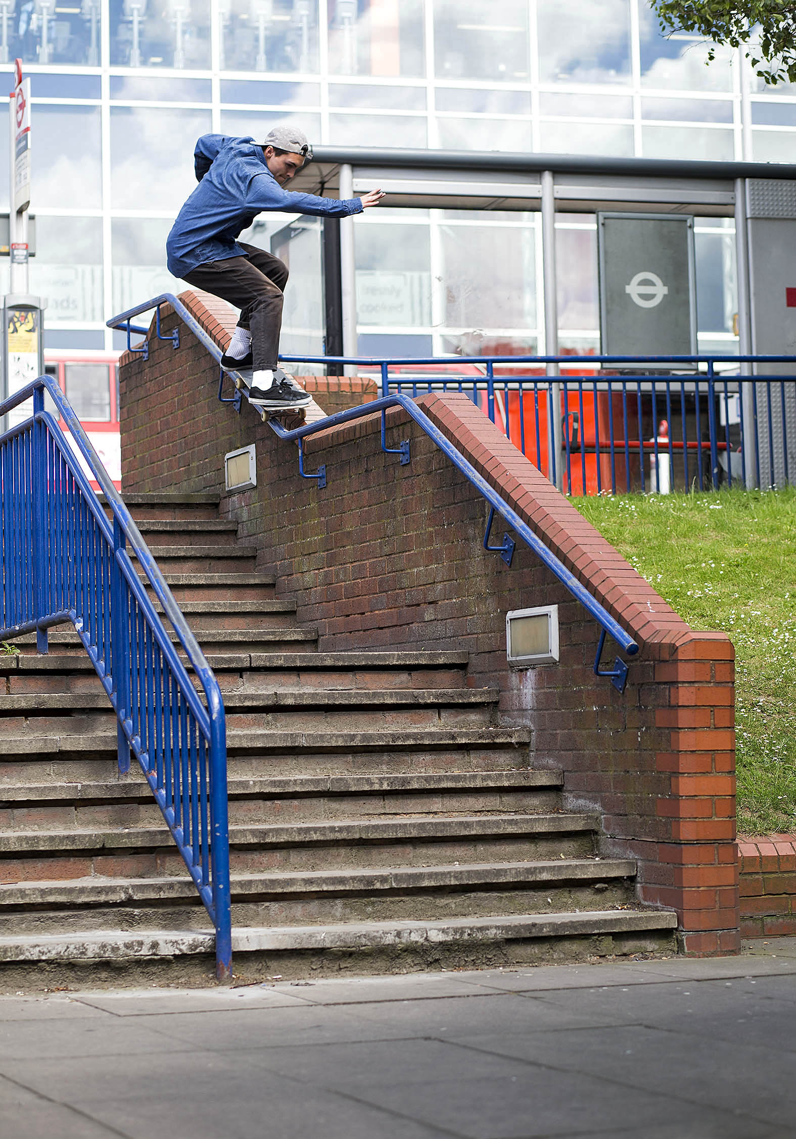 Manny Lopez - frontside 50-50