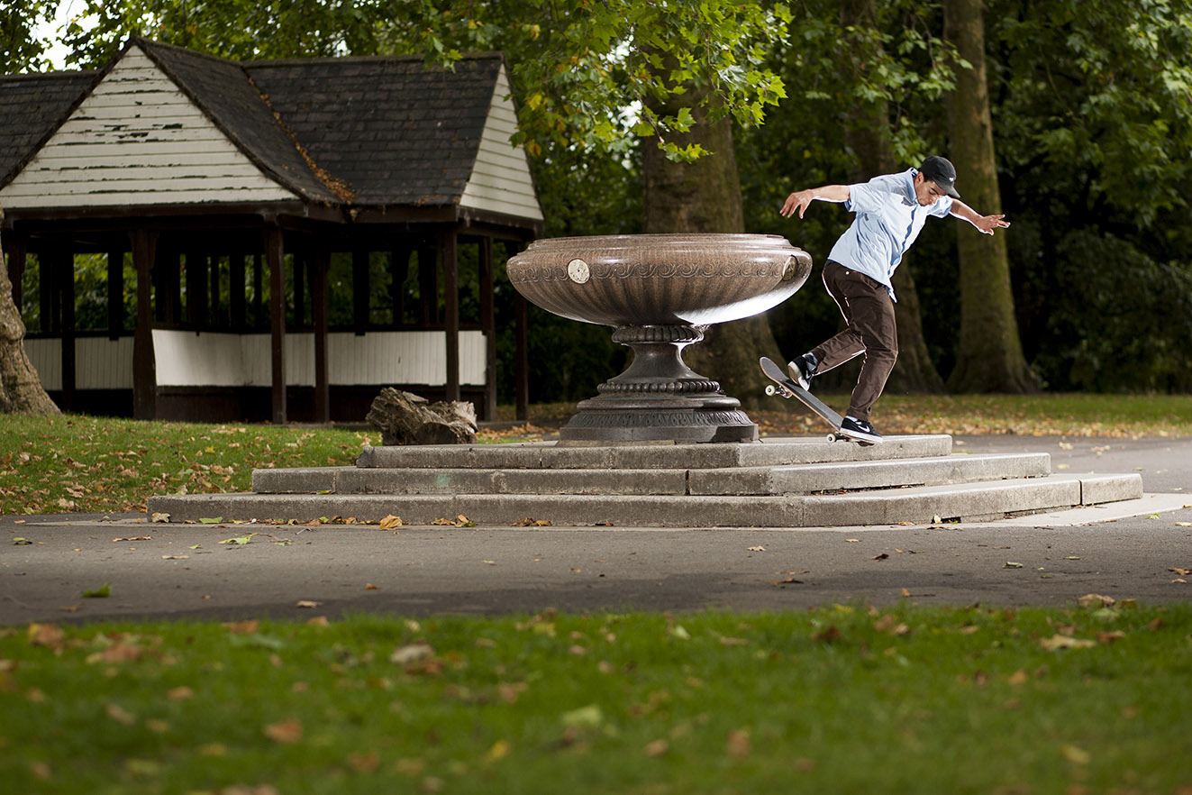 Kyron Davis - backside noseblunt