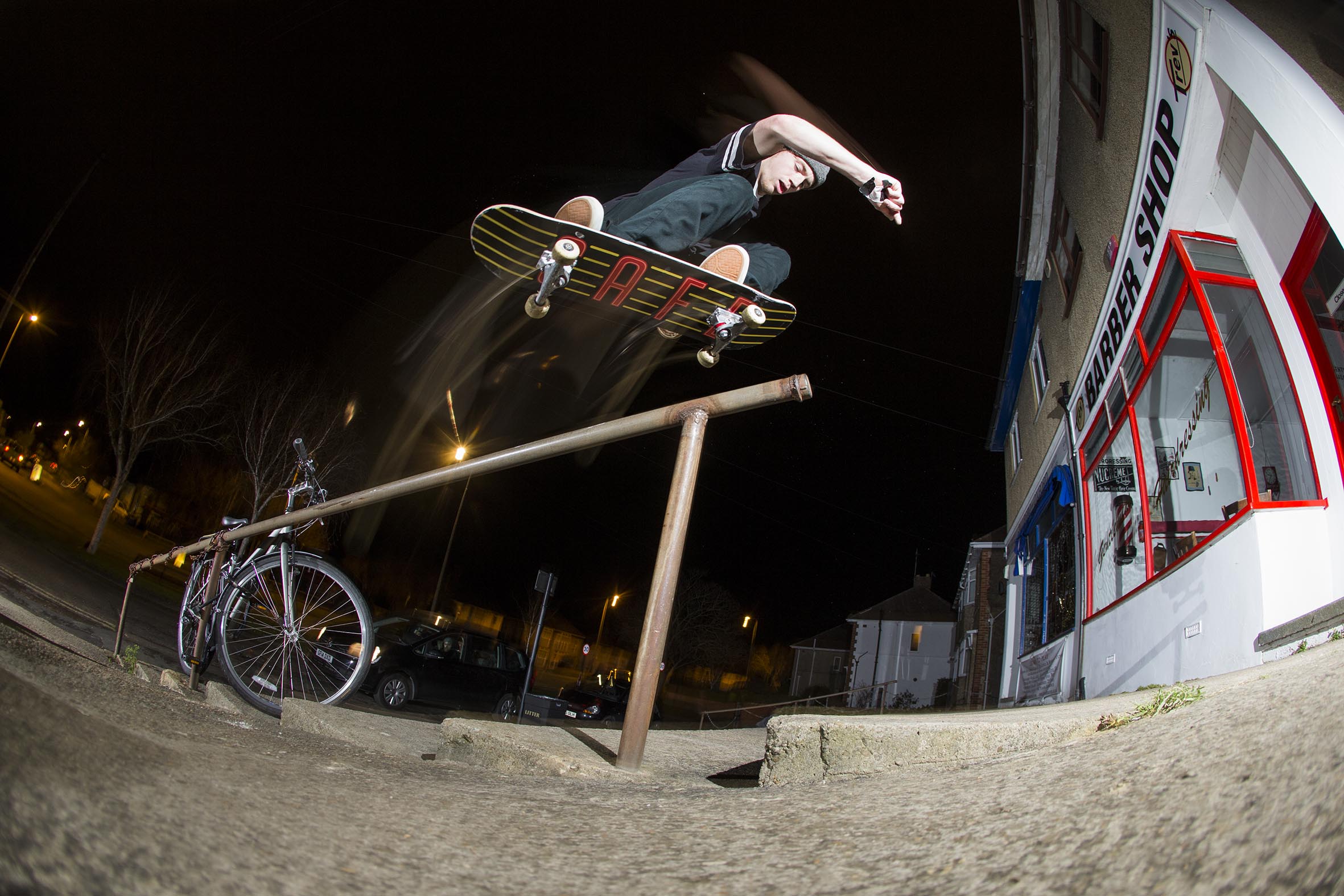 Mike Arnold - switch backside 180