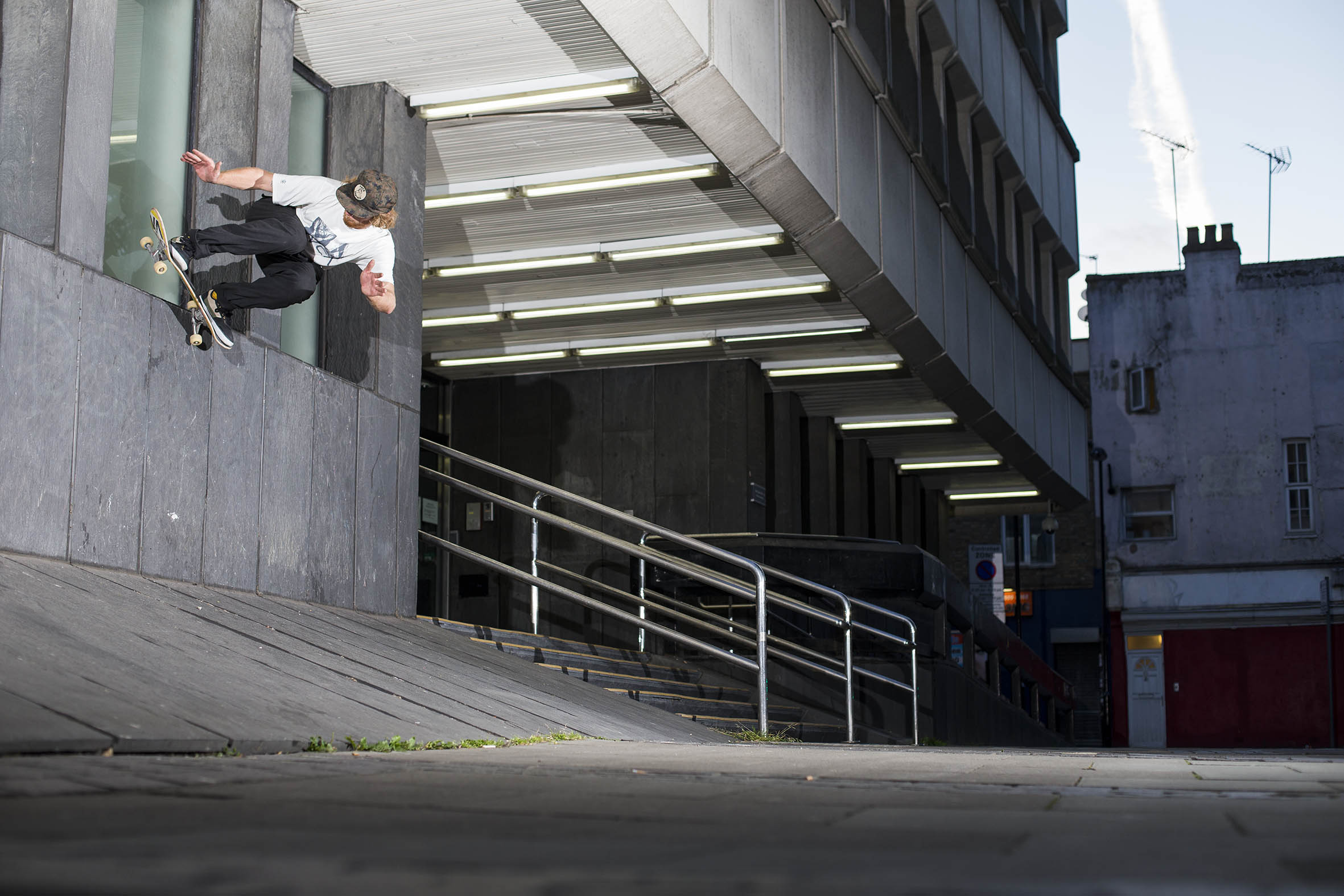 Barney Page - wallride upto backside pivot