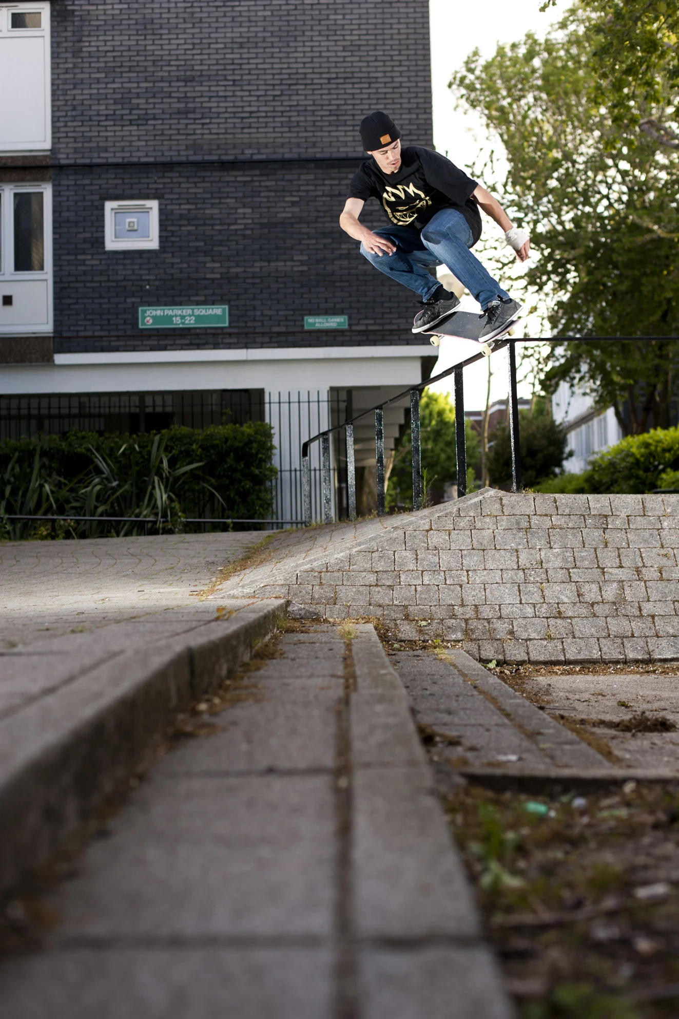 Julian Klein - crook to flat