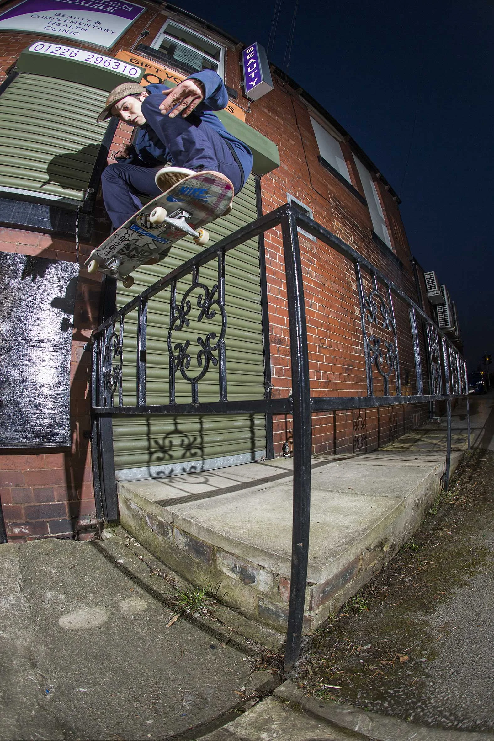 Joe Gavin - nollie shifty
