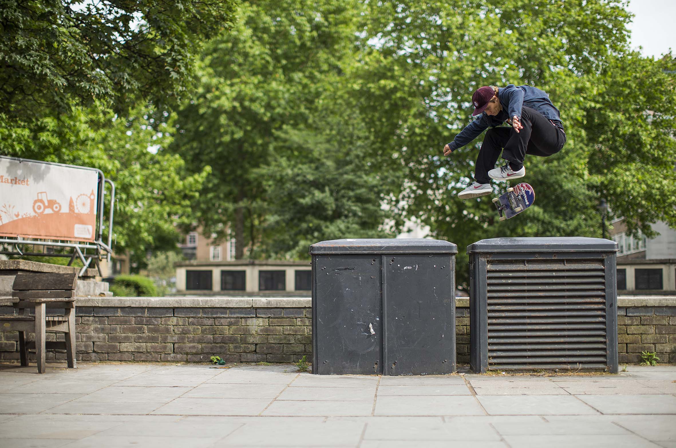 Michael Sommer - nollie heelflip