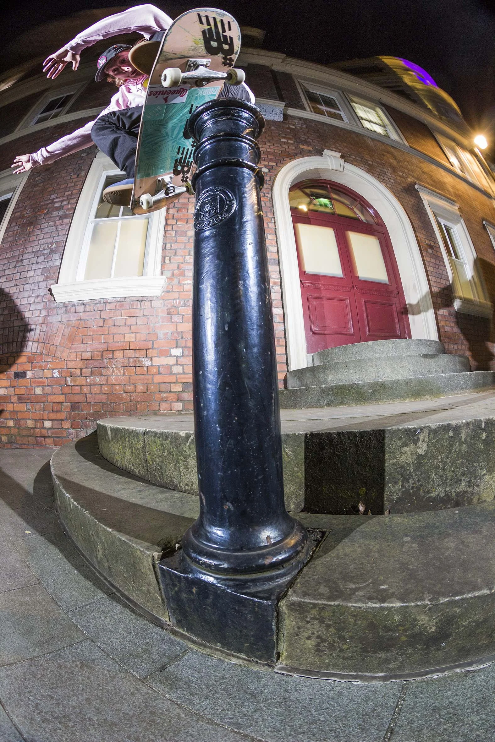 Mark Baines - nollie shifty