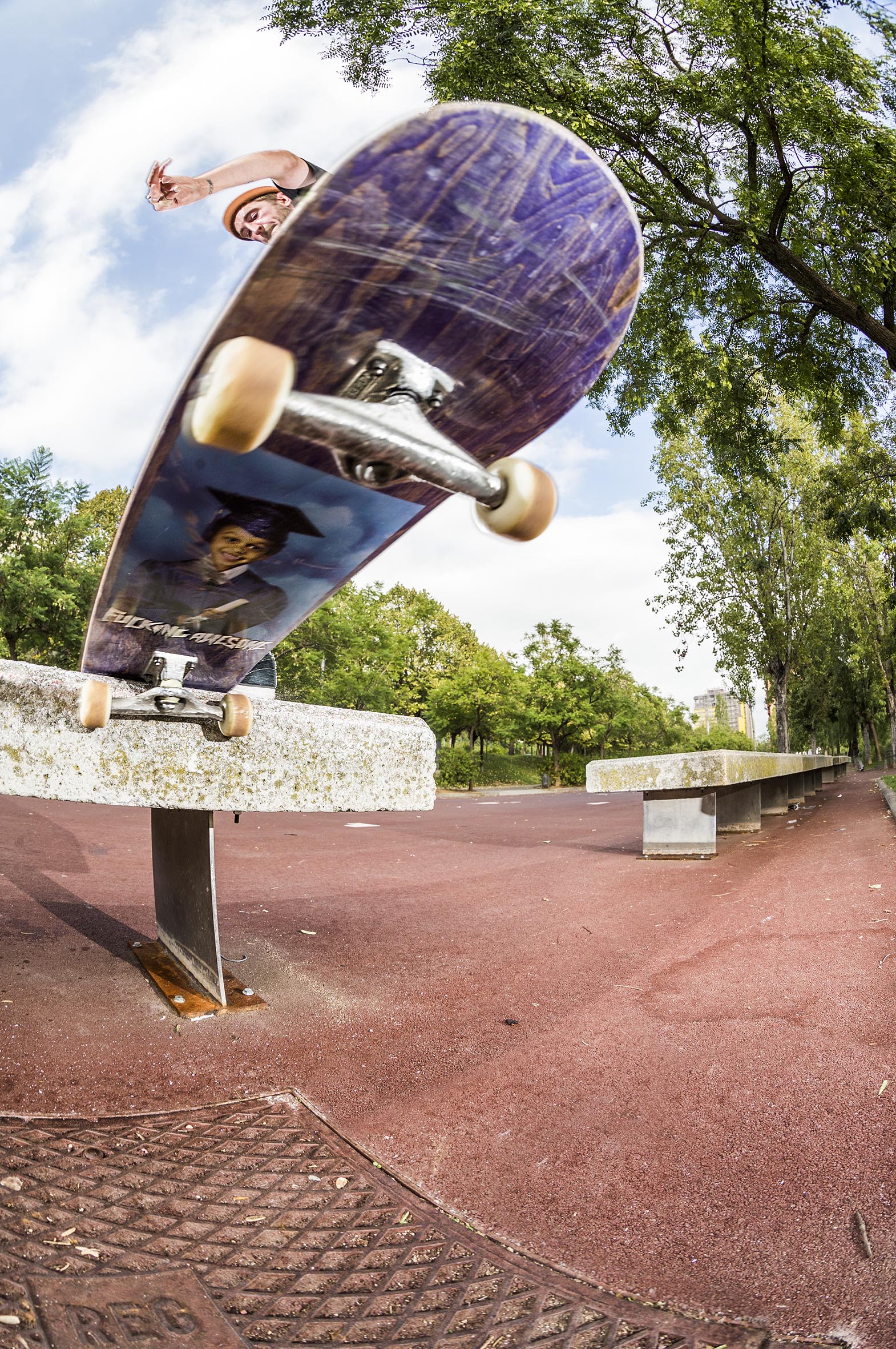 Tom Zealand - gap frontside tailslide