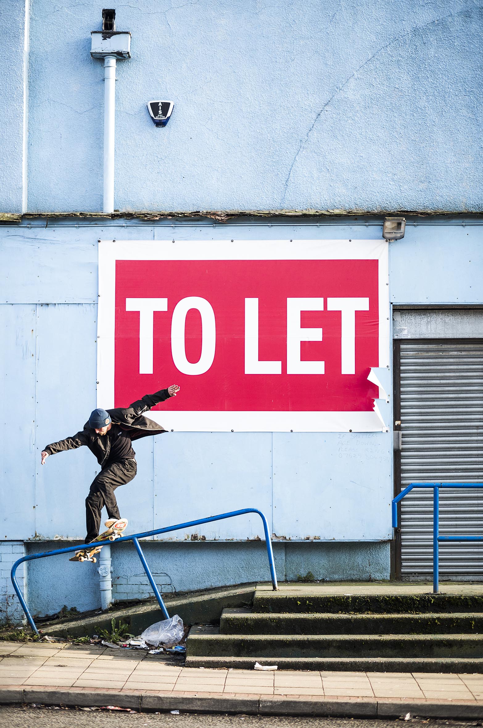 Harry Lintell - frontside smith