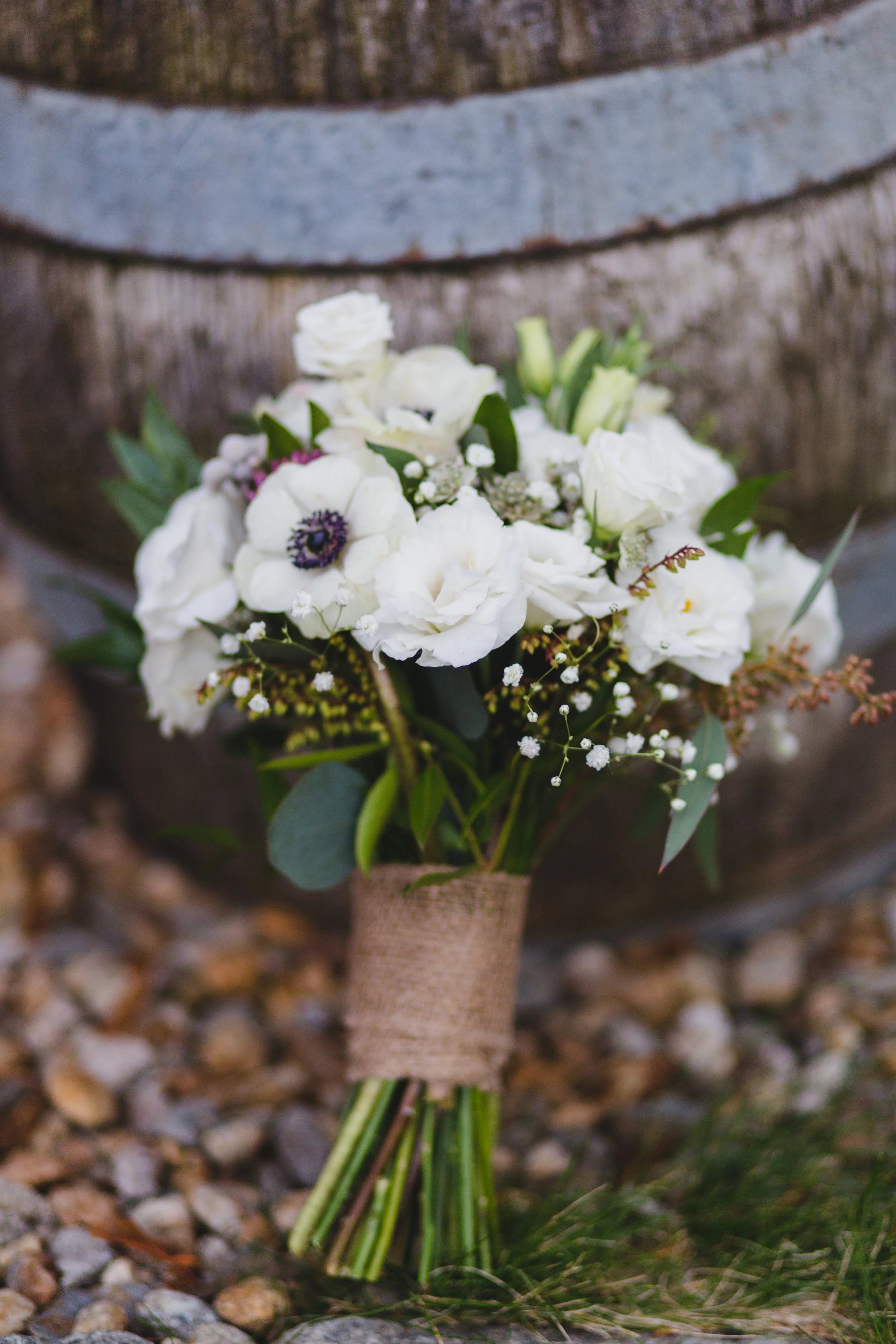 barn wedding flowers