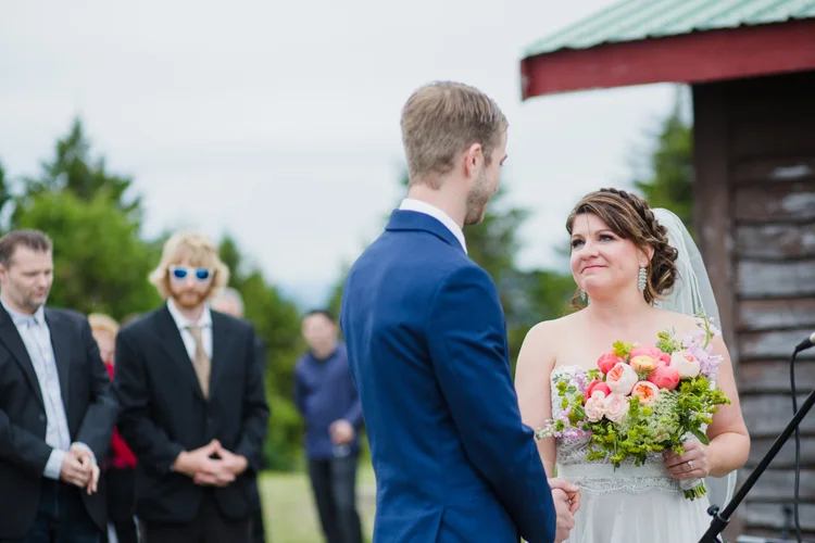 gunstock-mountain-resort-wedding-photos-03.JPG