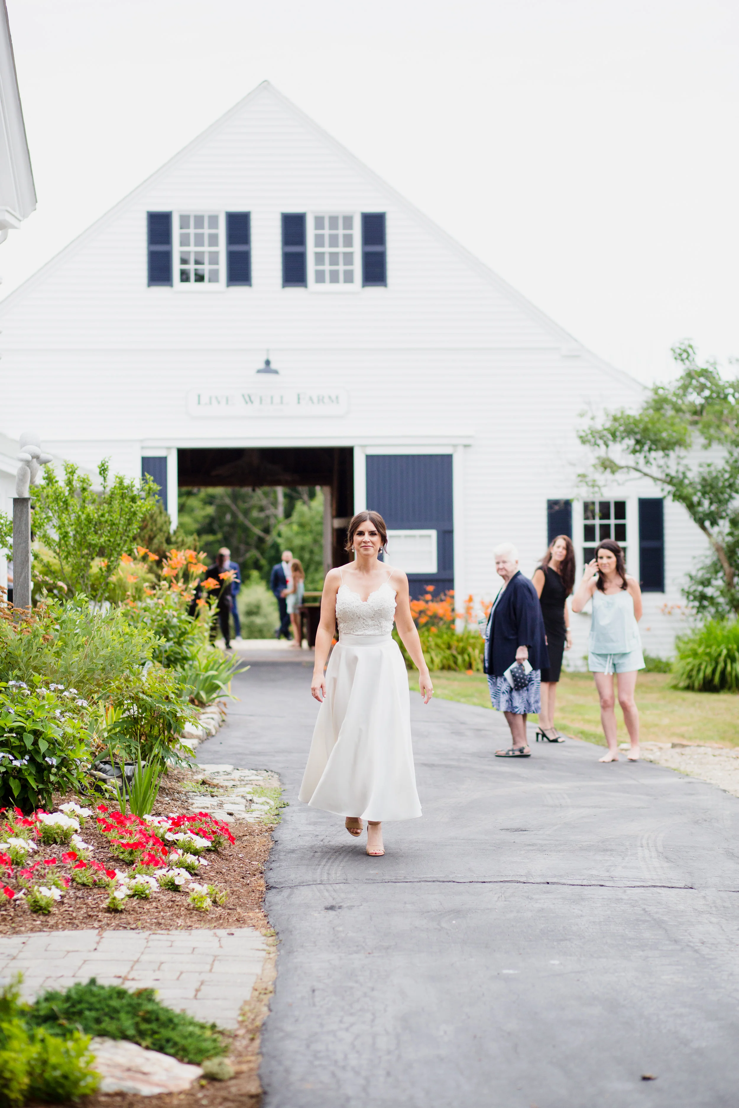 Live-Well-Farm-Wedding-02.JPG