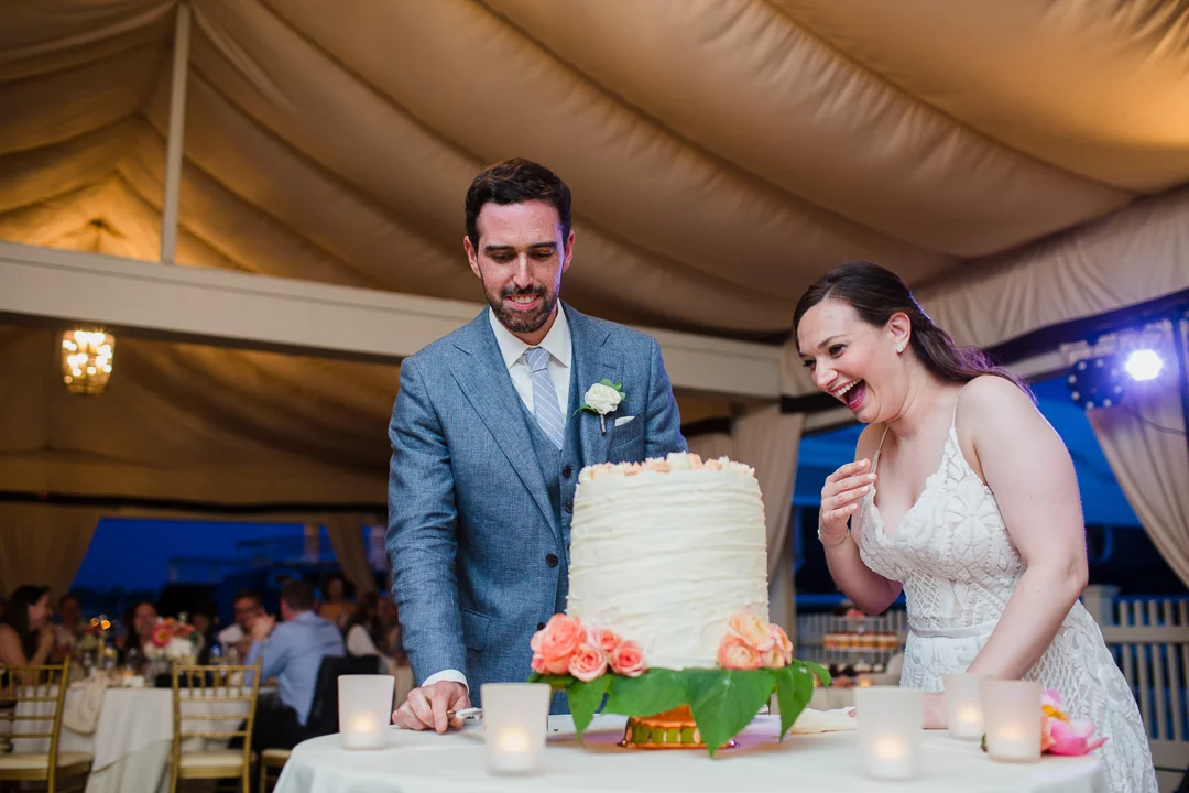 regatta-place-newport-ri-wedding--00022.jpg