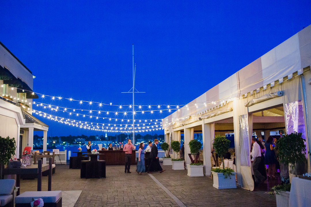regatta-place-newport-ri-wedding--00025.jpg