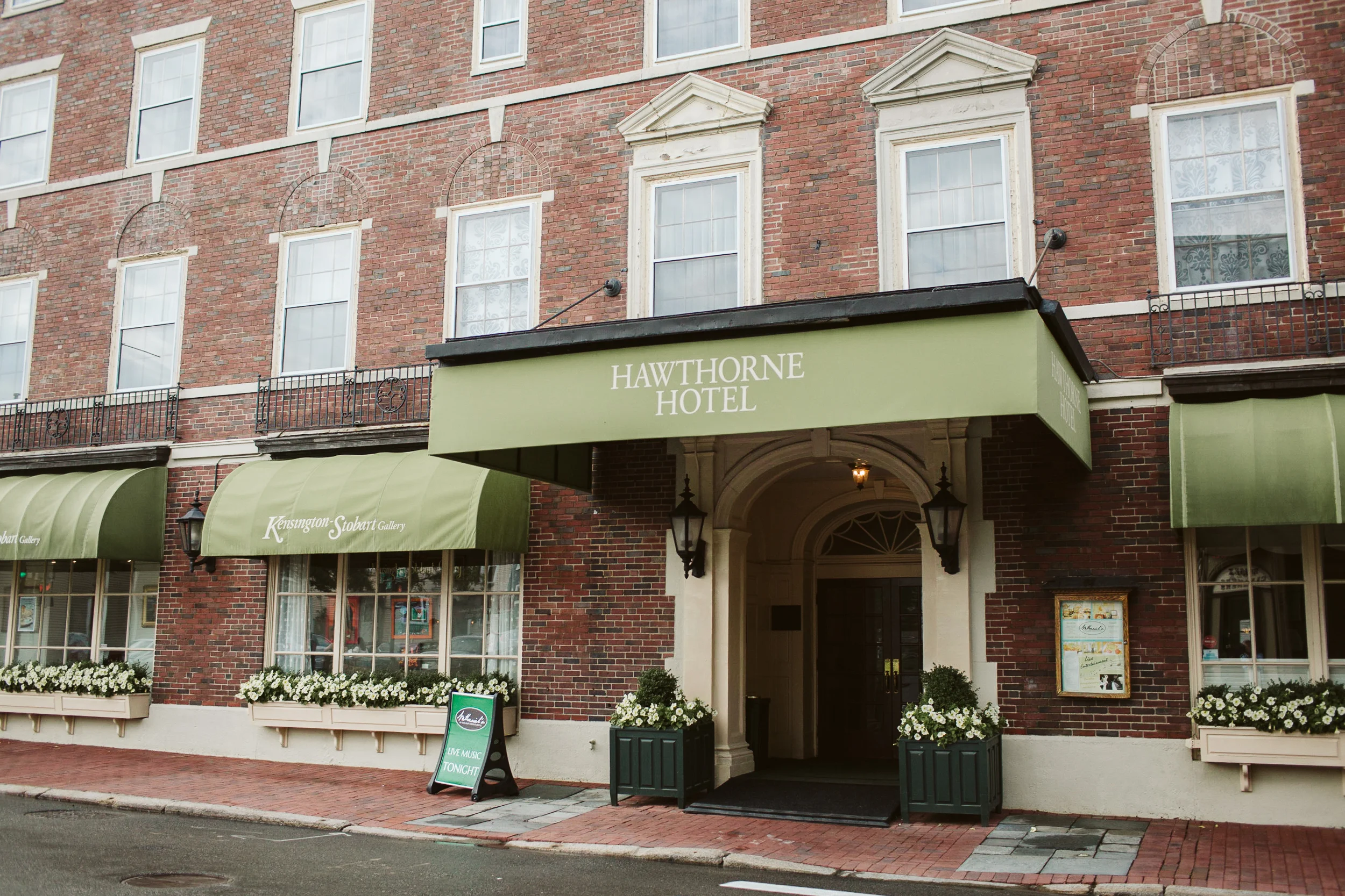 Colonial Hall Wedding Photos