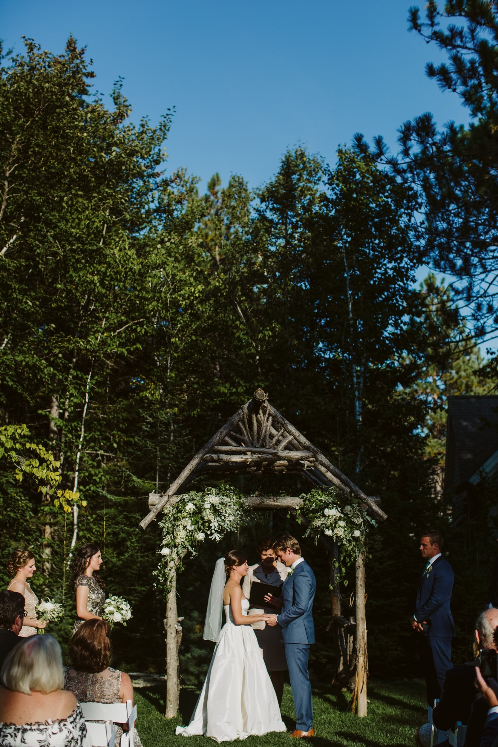 Hidden Pond Wedding Photos