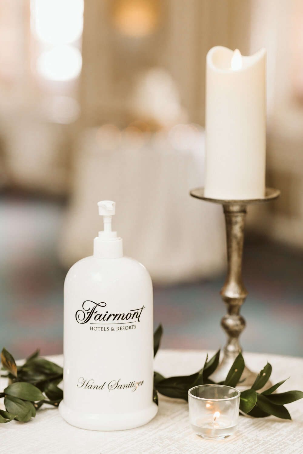 Fairmont-Copley-Plaza-Mirco-Wedding-Photos-62.jpg