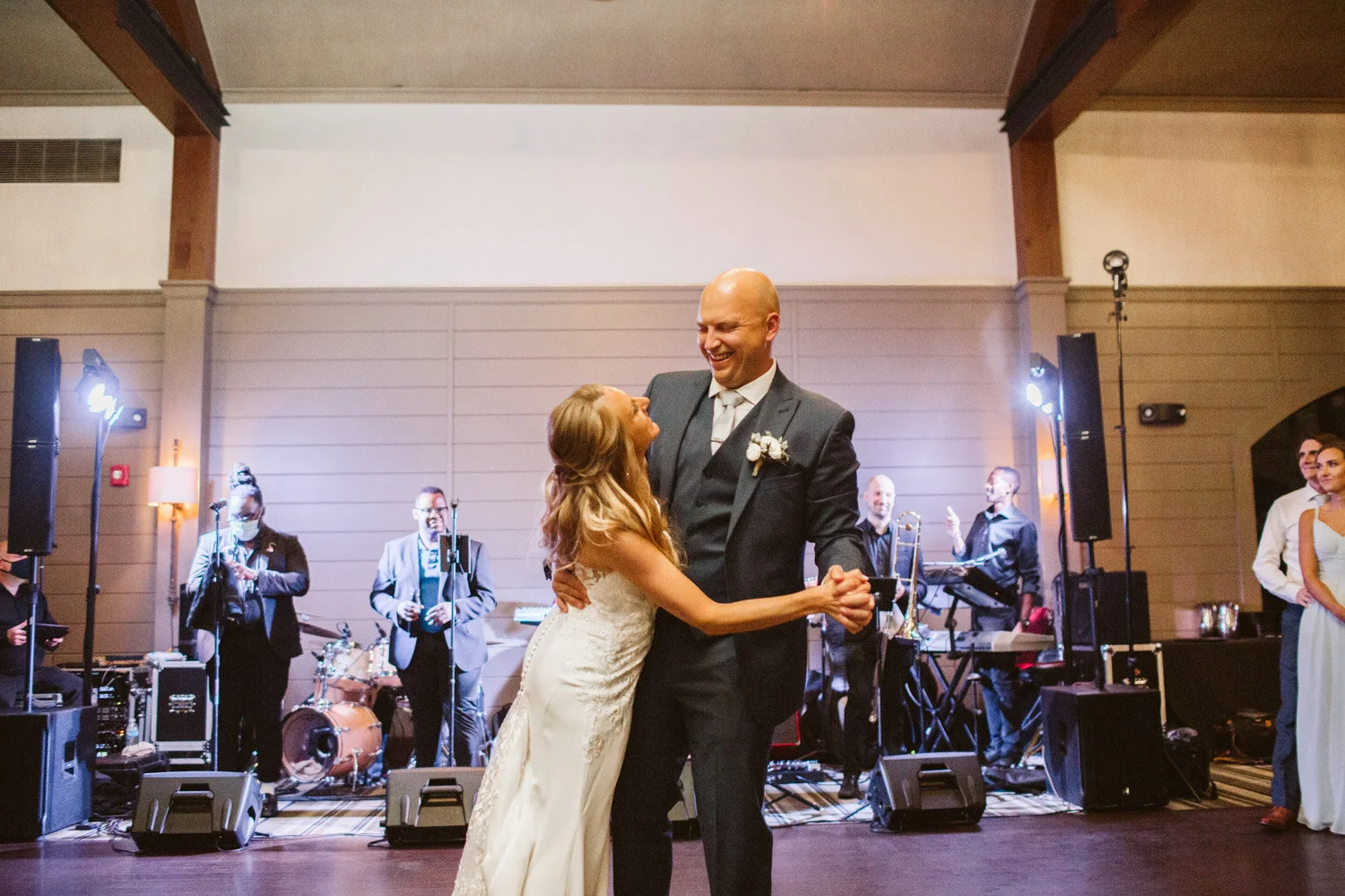 labelle-winery-wedding-photos-45.jpg